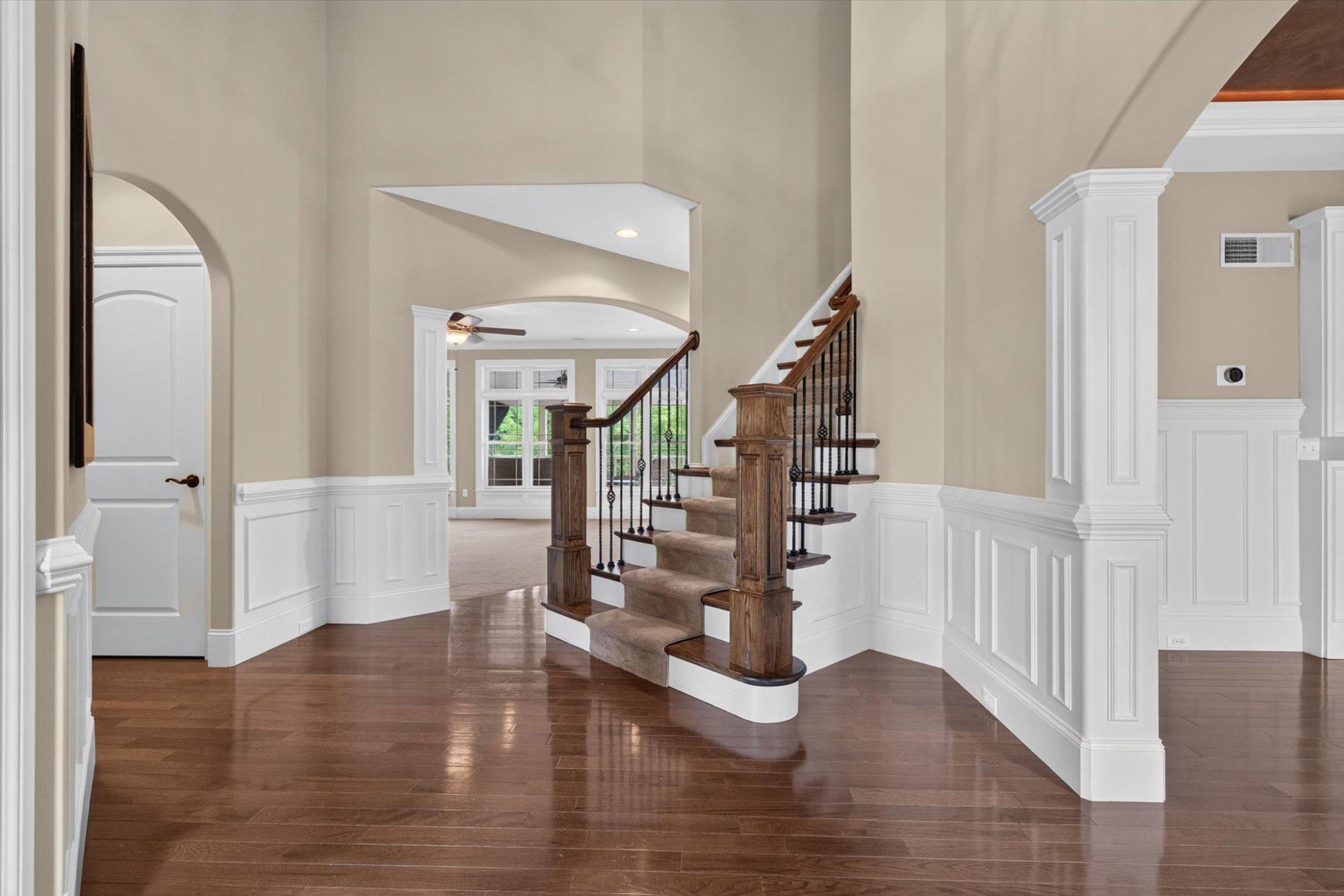DEAVEN WOODS - Residential