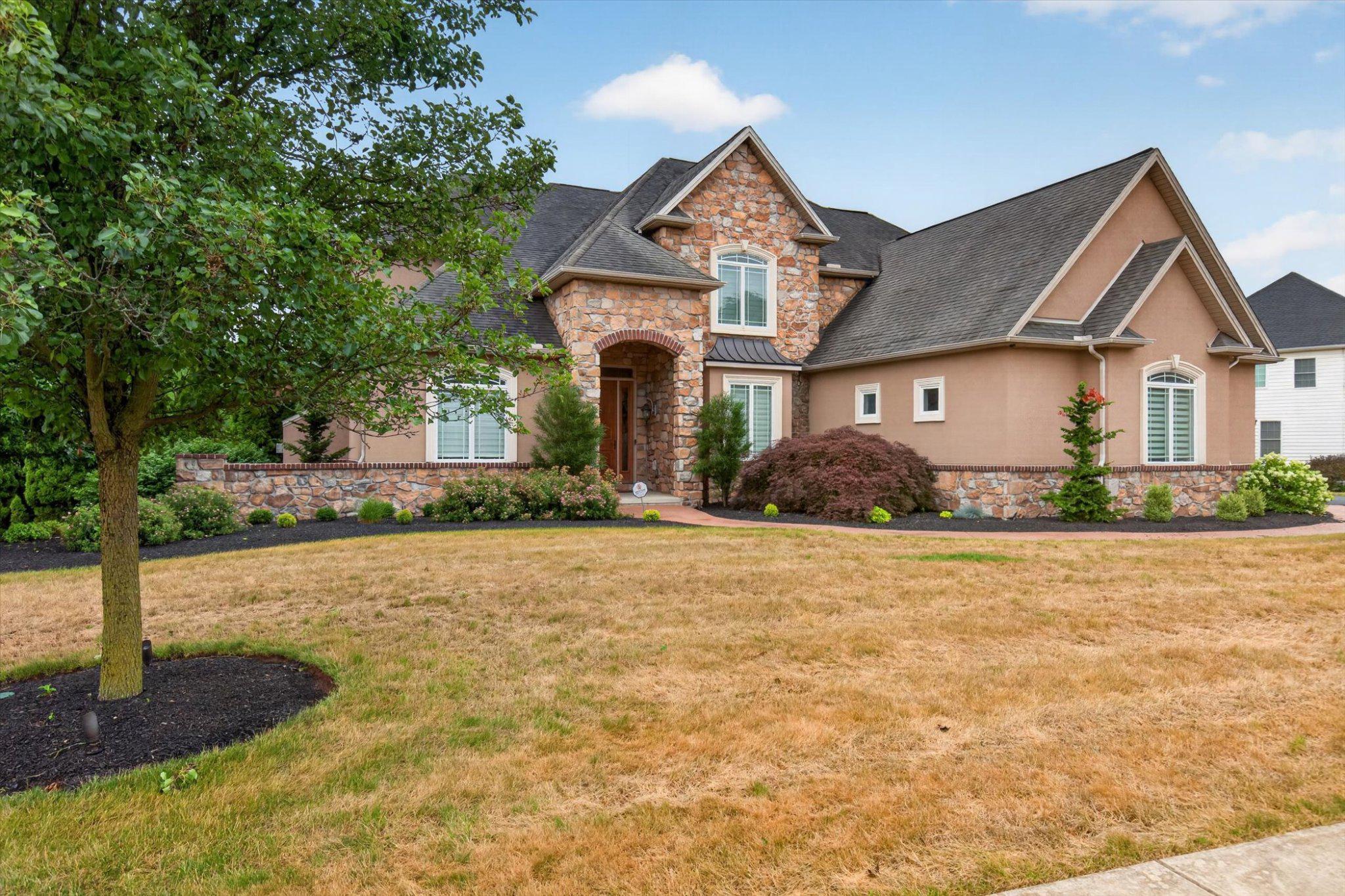 DEAVEN WOODS - Residential