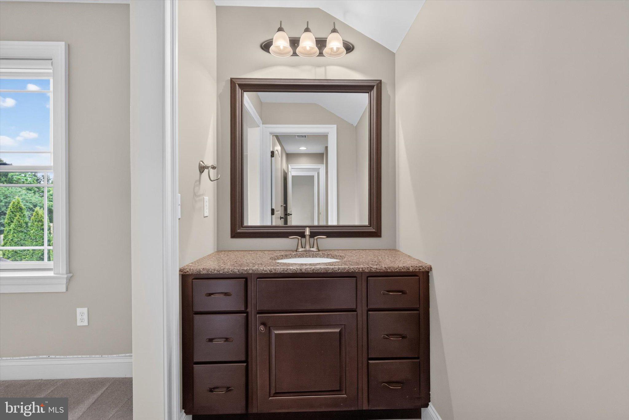 DEAVEN WOODS - Residential