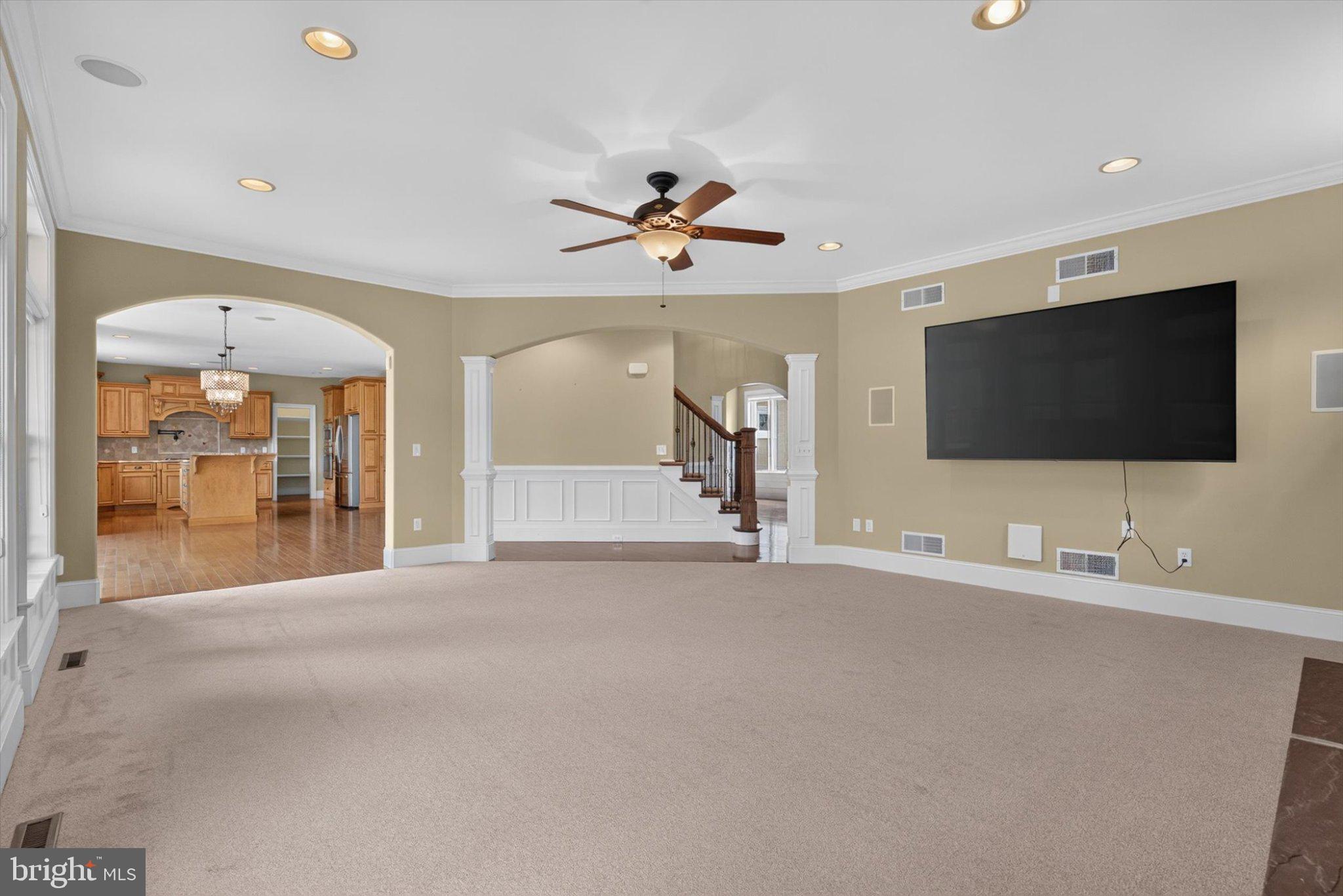 DEAVEN WOODS - Residential
