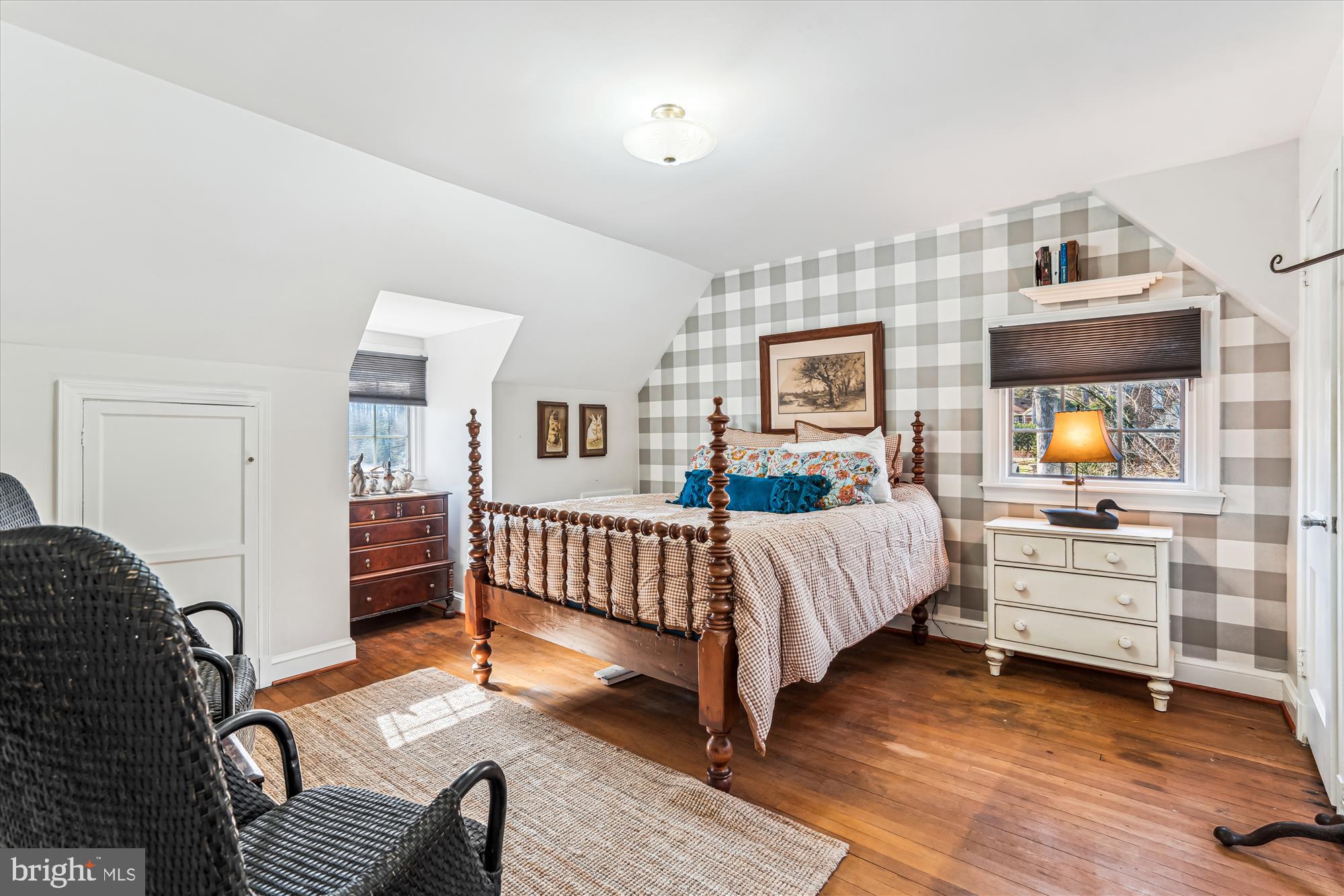 HILLANDALE - Residential