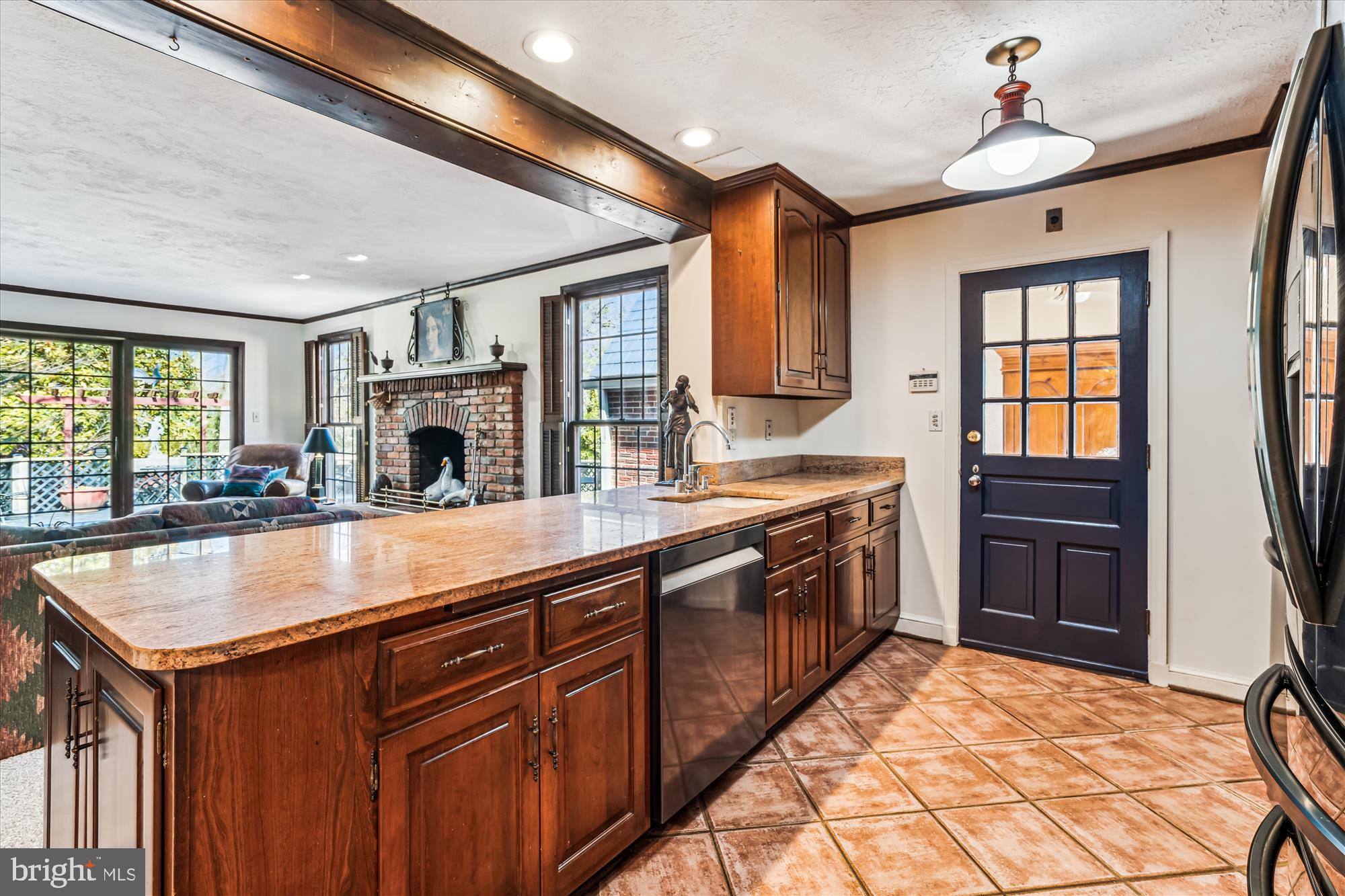 HILLANDALE - Residential