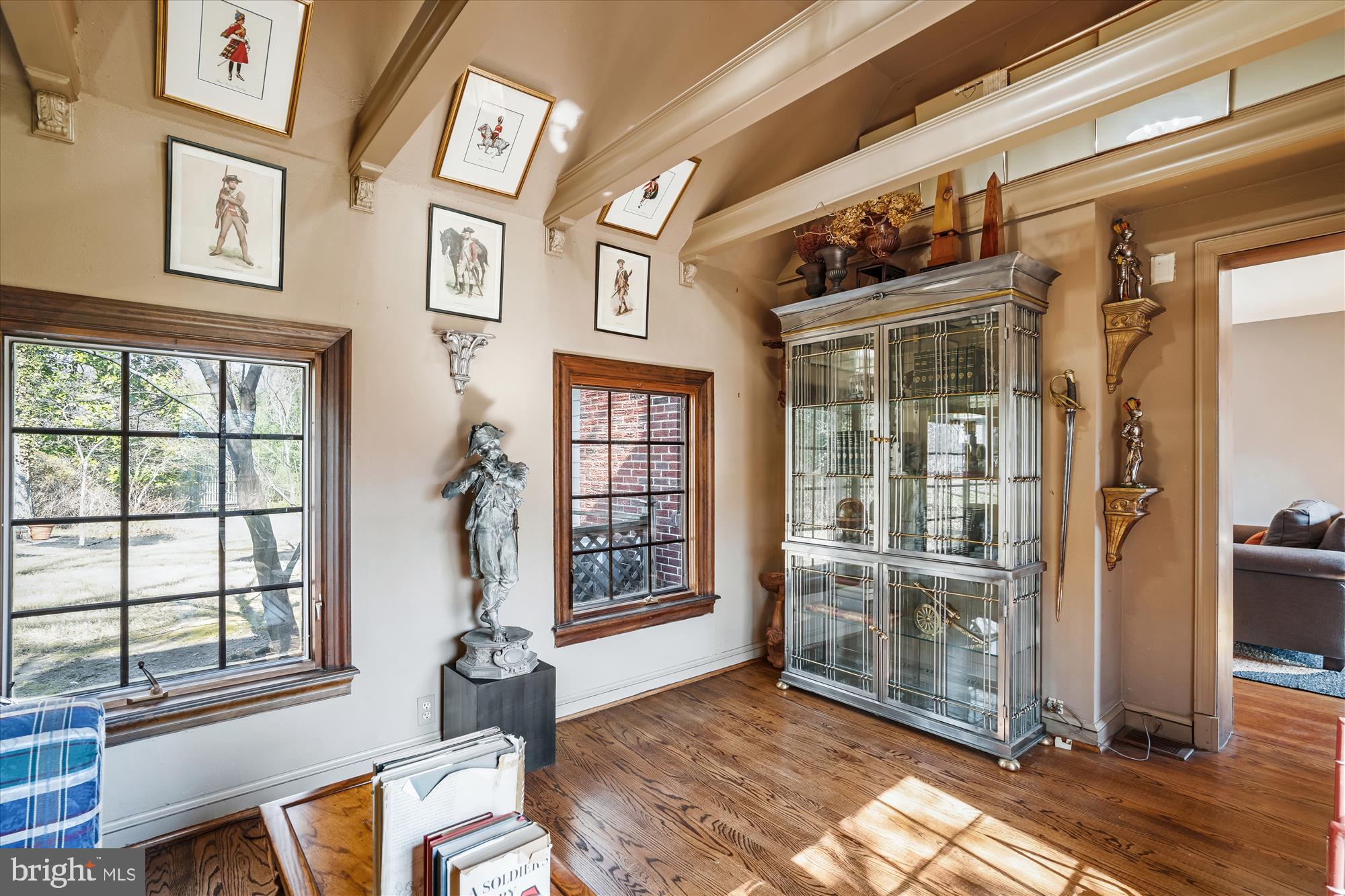 HILLANDALE - Residential