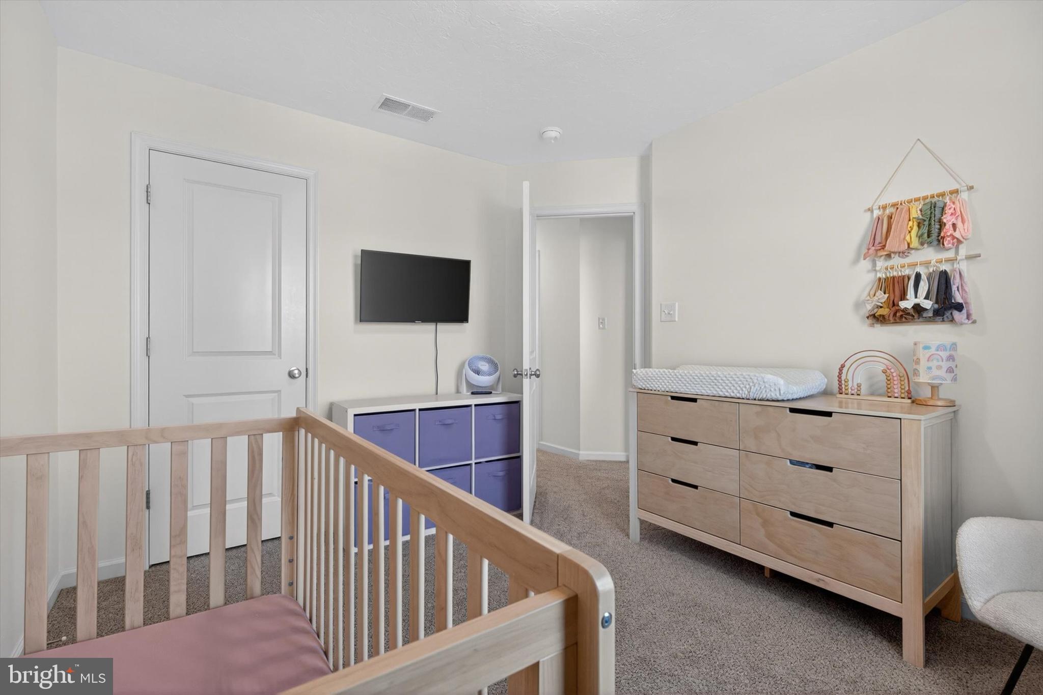 KINGS COURT AT BROWNSTONE - Residential