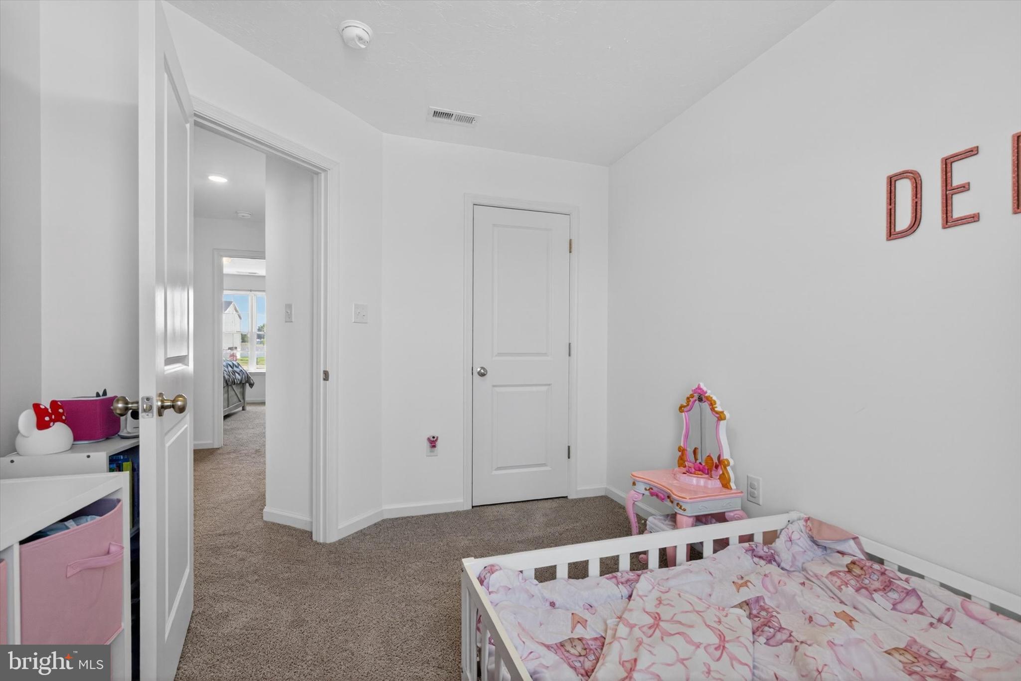 KINGS COURT AT BROWNSTONE - Residential