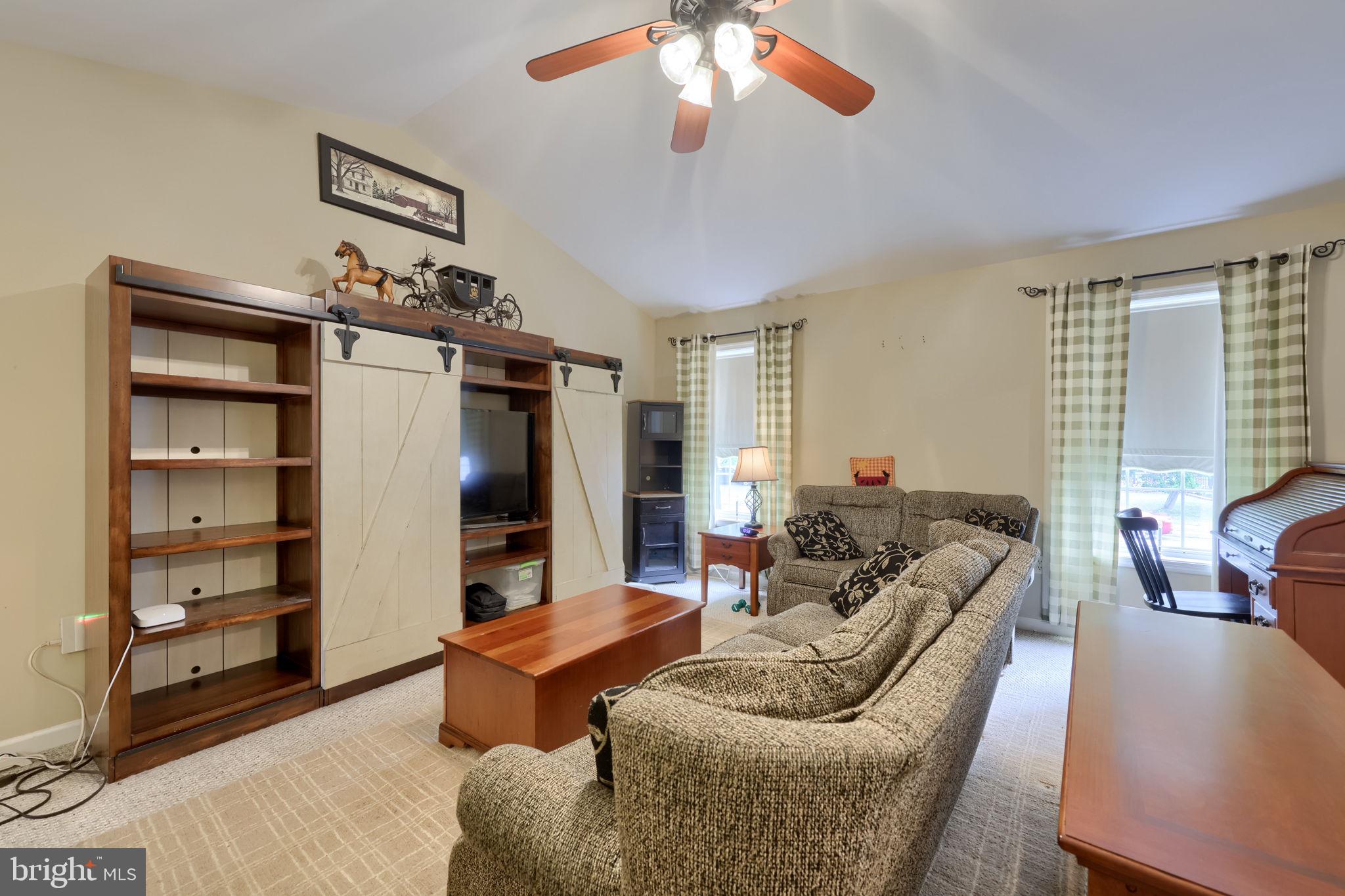 ROSE HILL - Residential