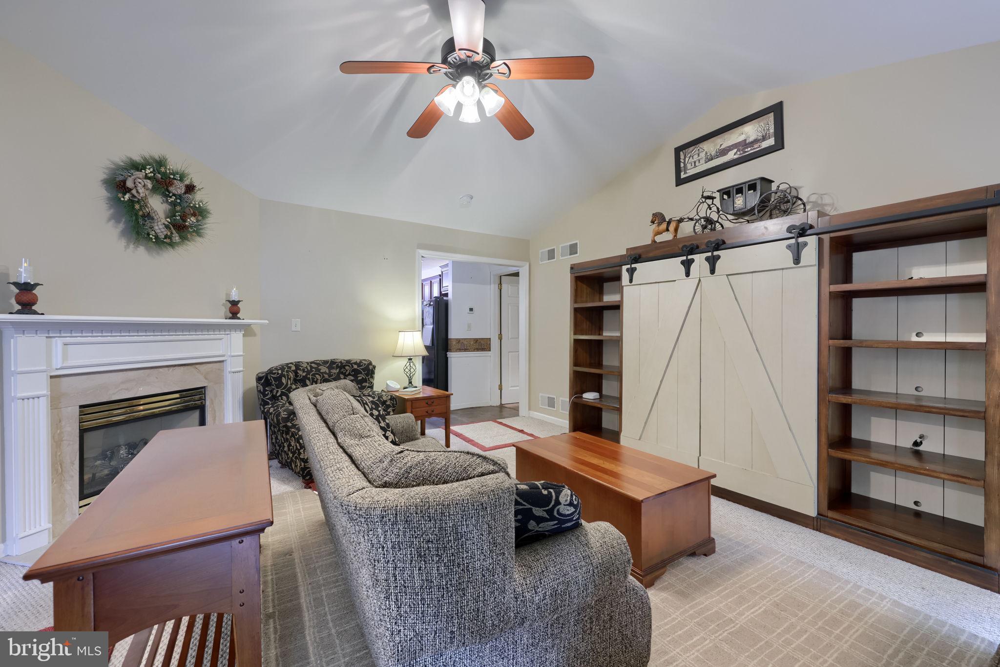 ROSE HILL - Residential