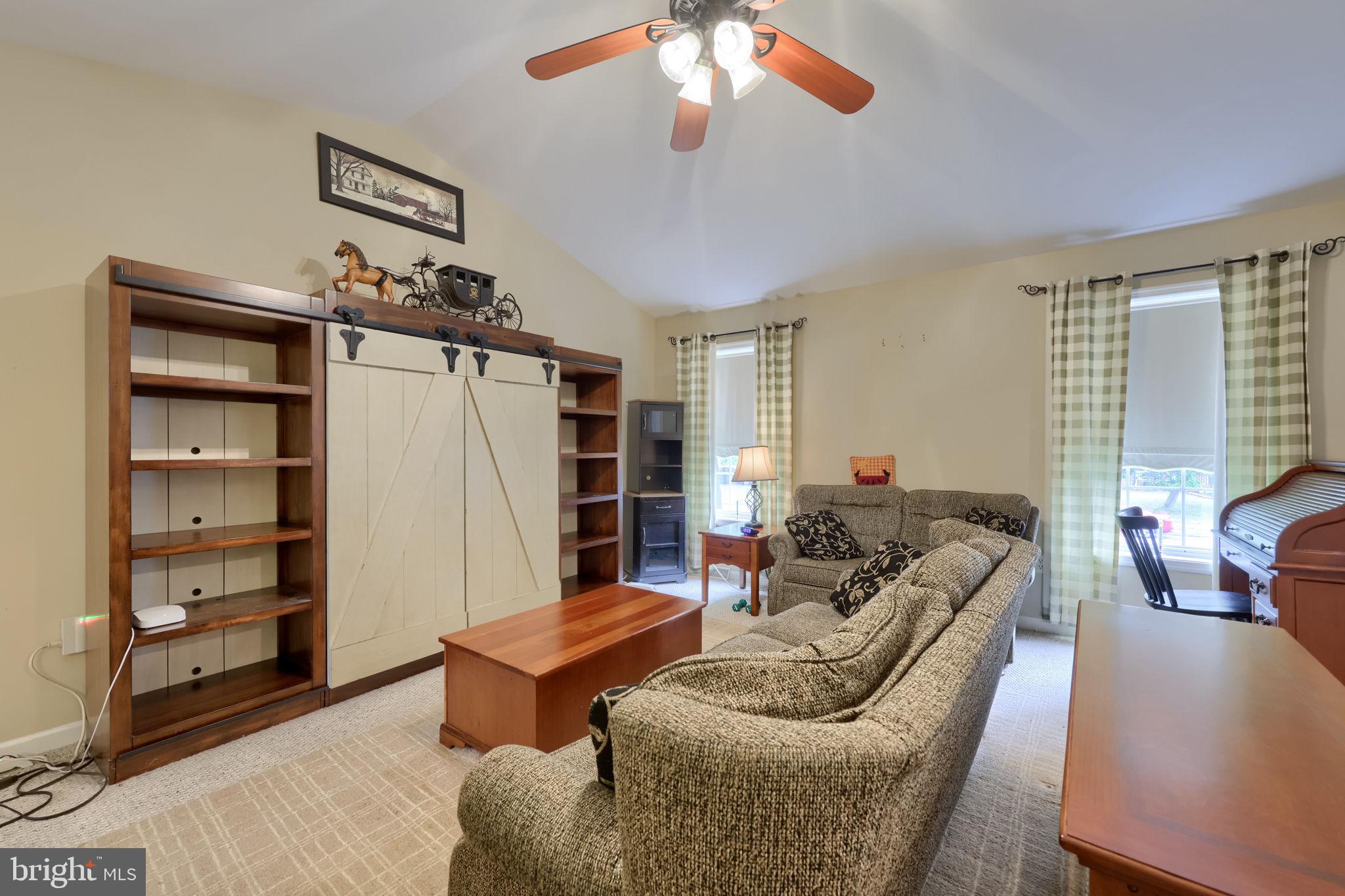ROSE HILL - Residential