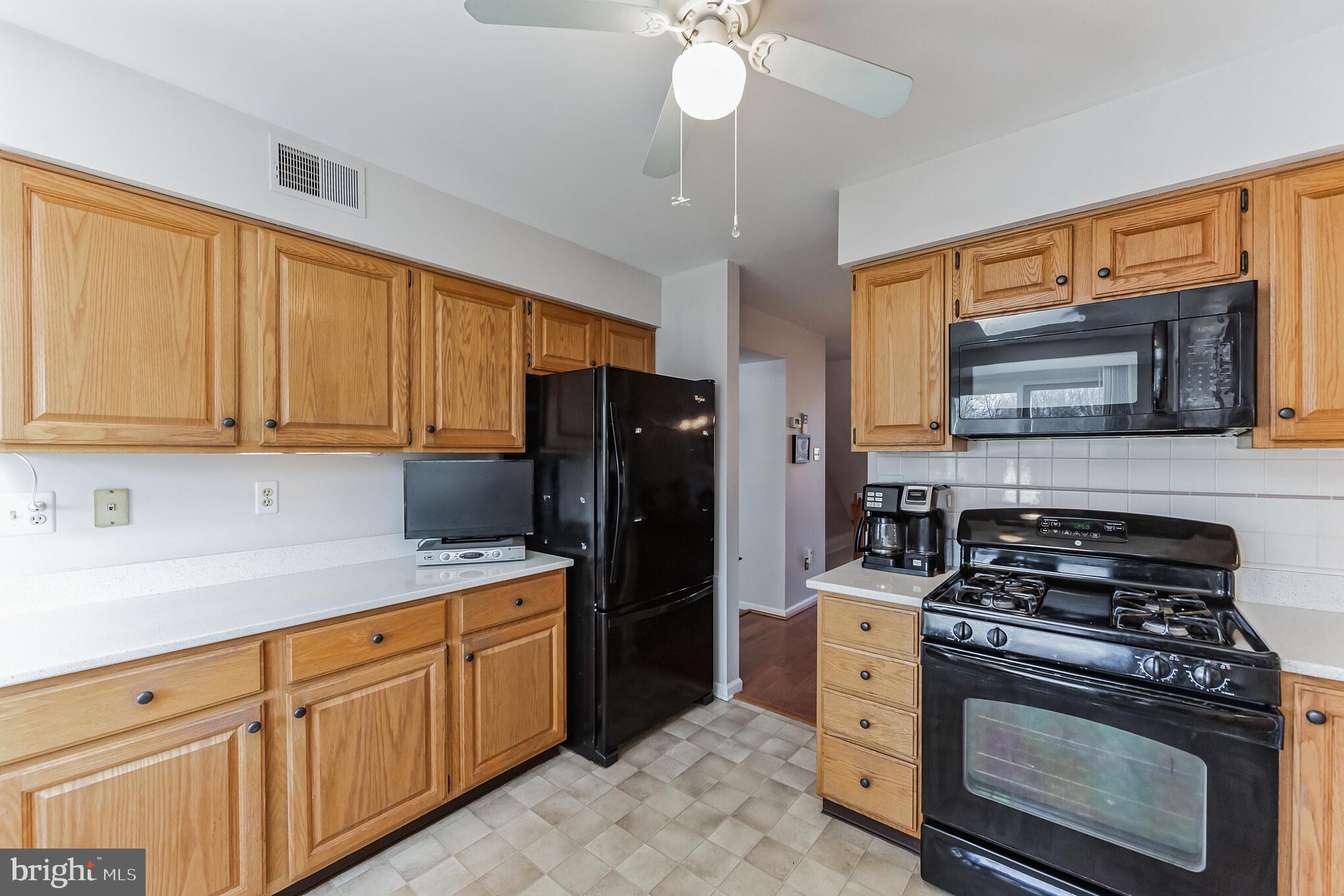 OAK RIDGE - Residential