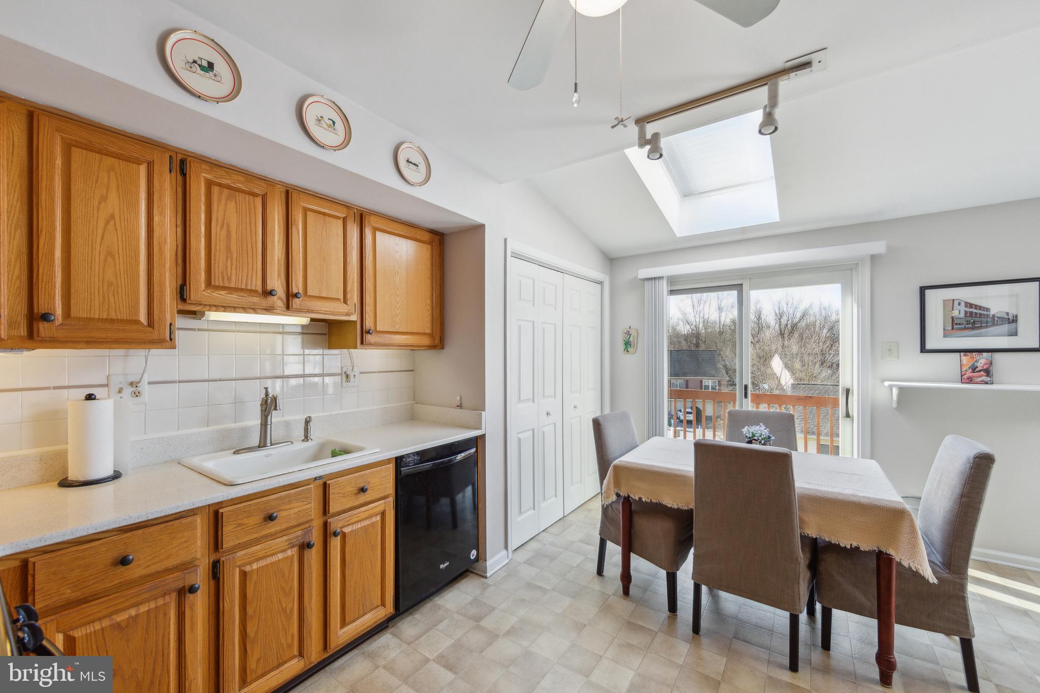 OAK RIDGE - Residential