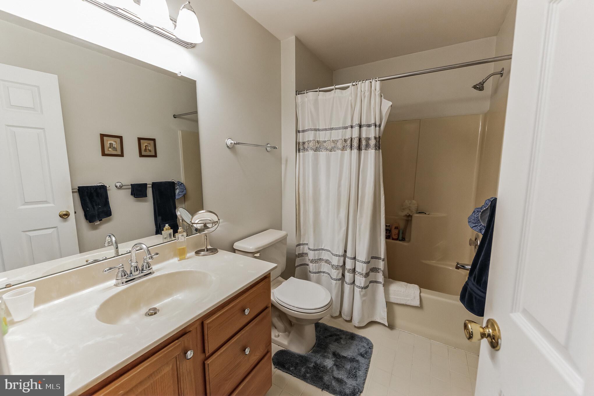 OAK RIDGE - Residential