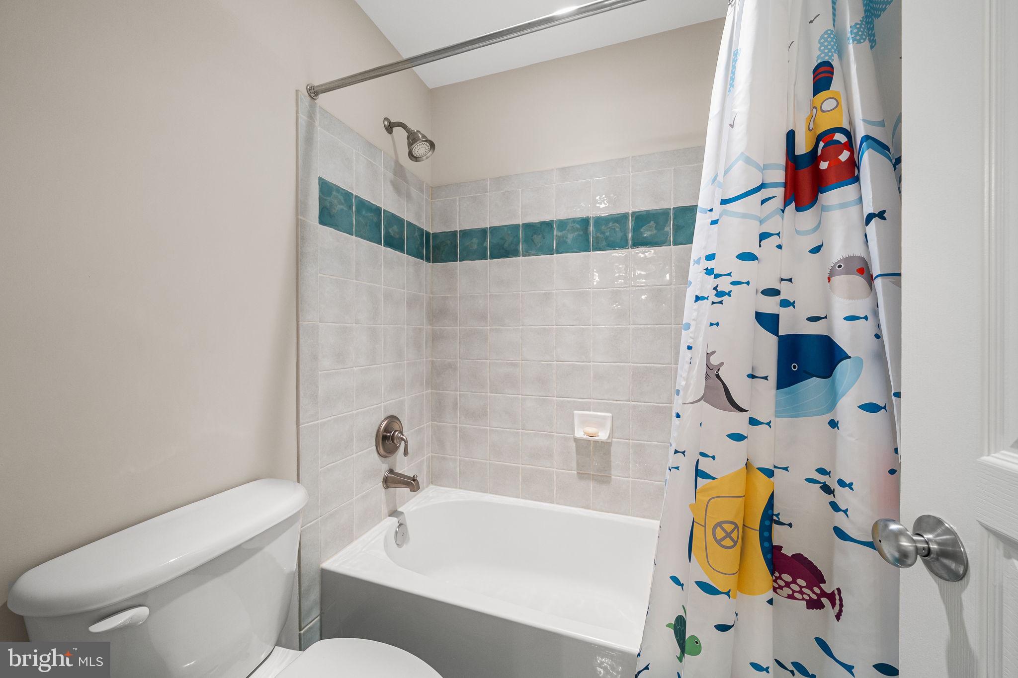 BERKSHIRE OAKWOOD - Residential