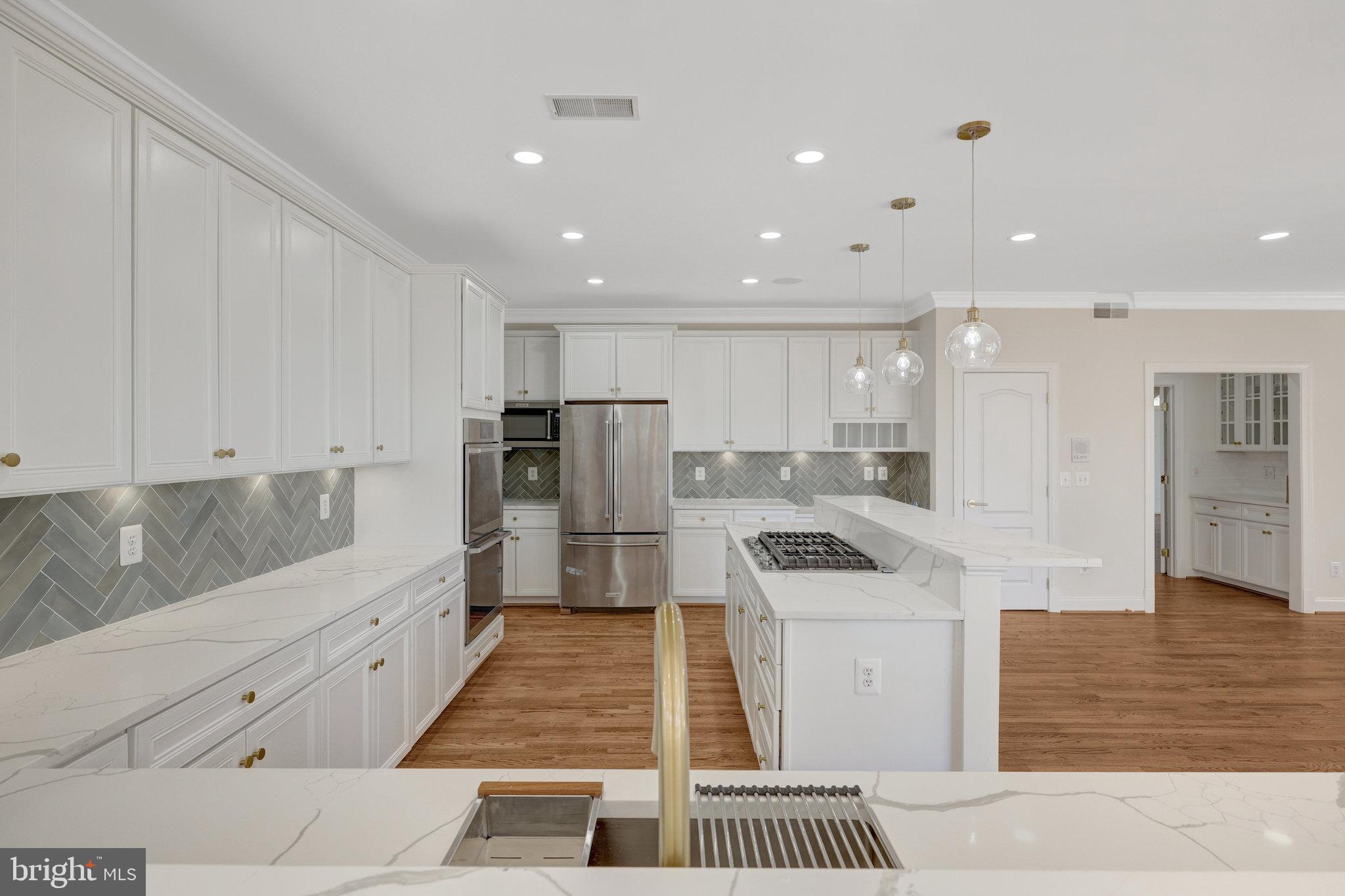LAKE MANASSAS - Residential
