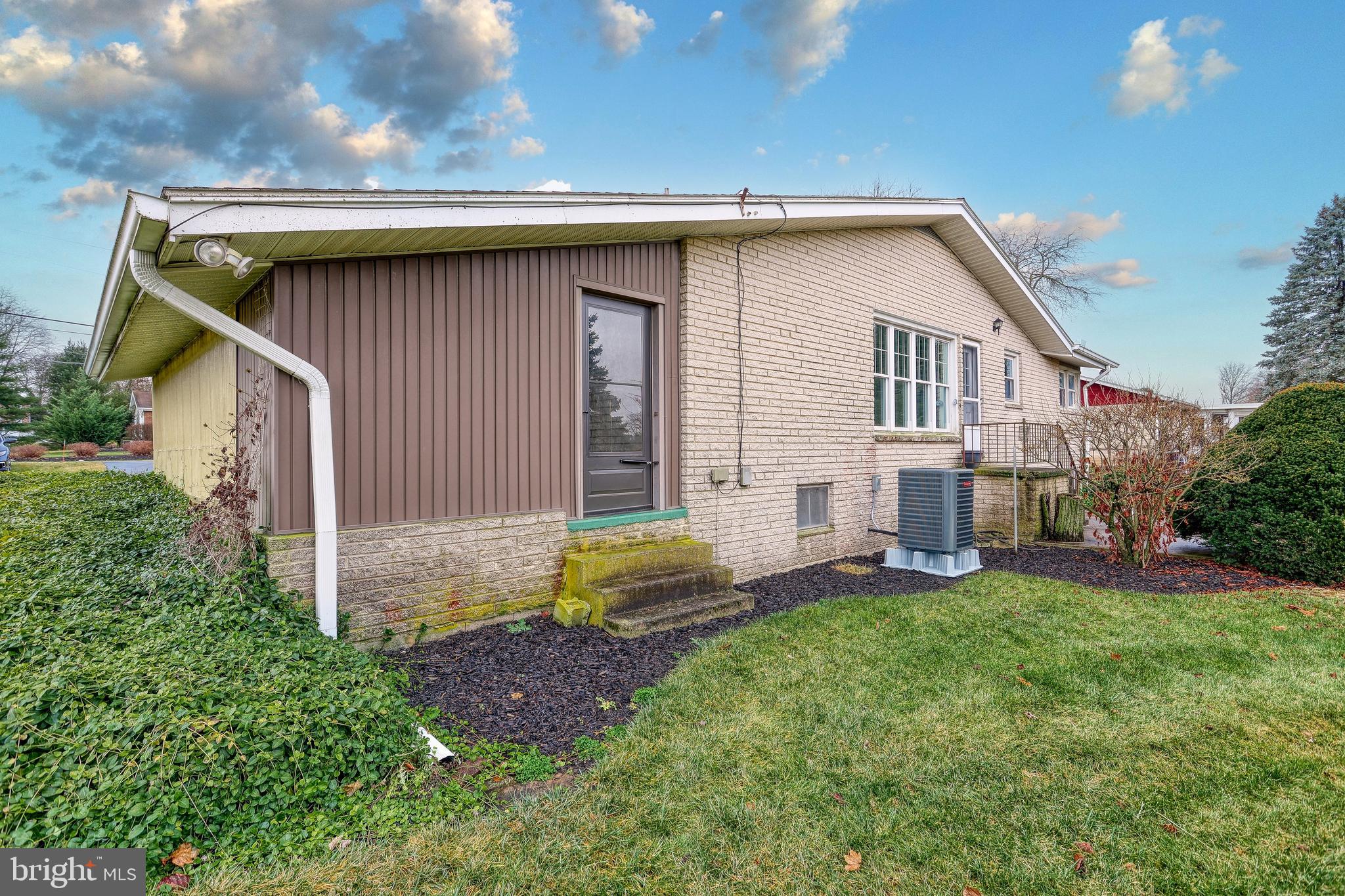 WEST MANCHESTER TWP - Residential