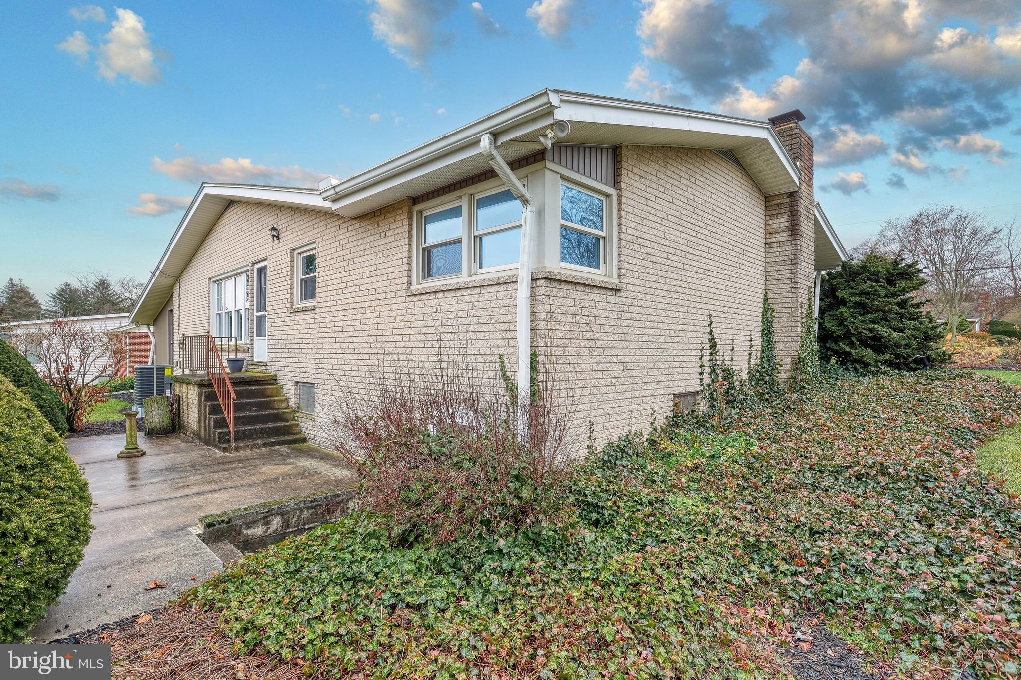 WEST MANCHESTER TWP - Residential