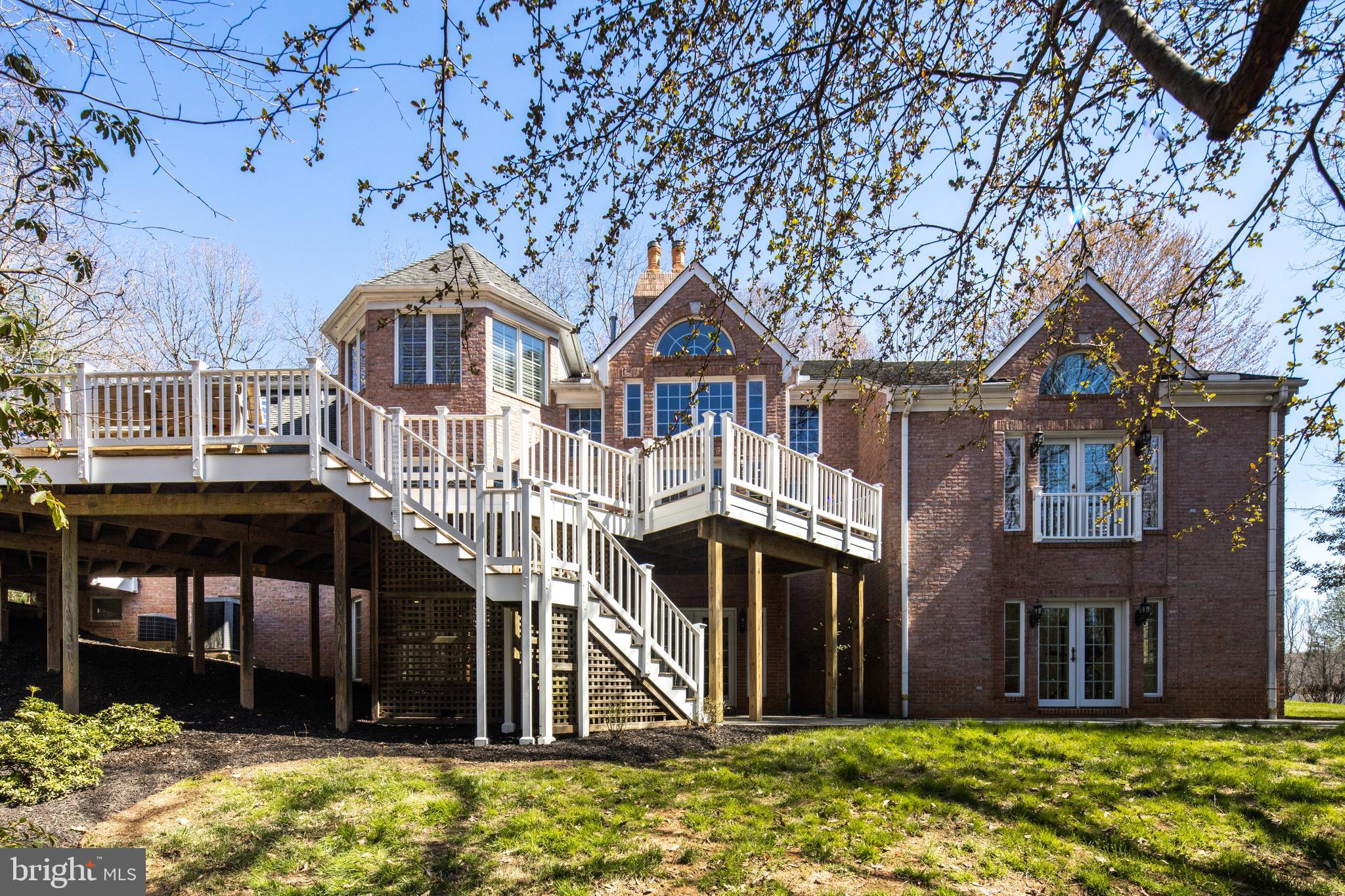 HANNAH HILLS - Residential