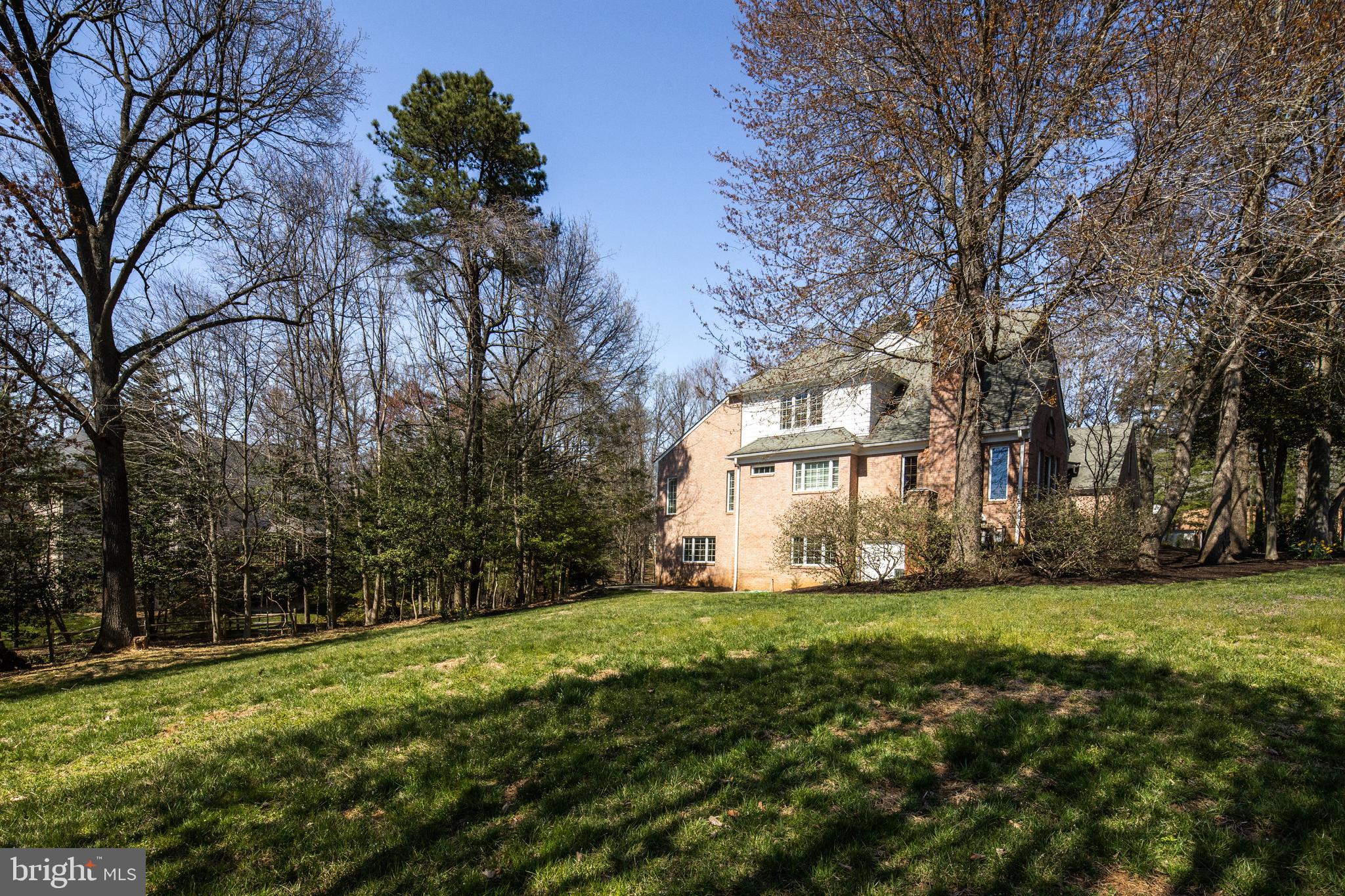 HANNAH HILLS - Residential