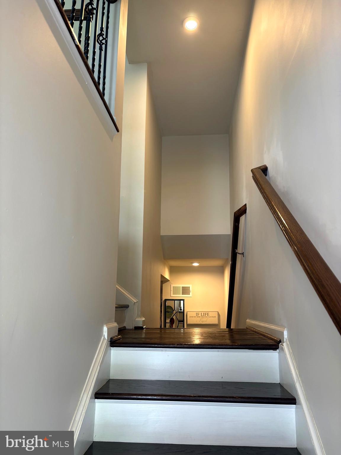 HIGH HOOK FARMS - Residential