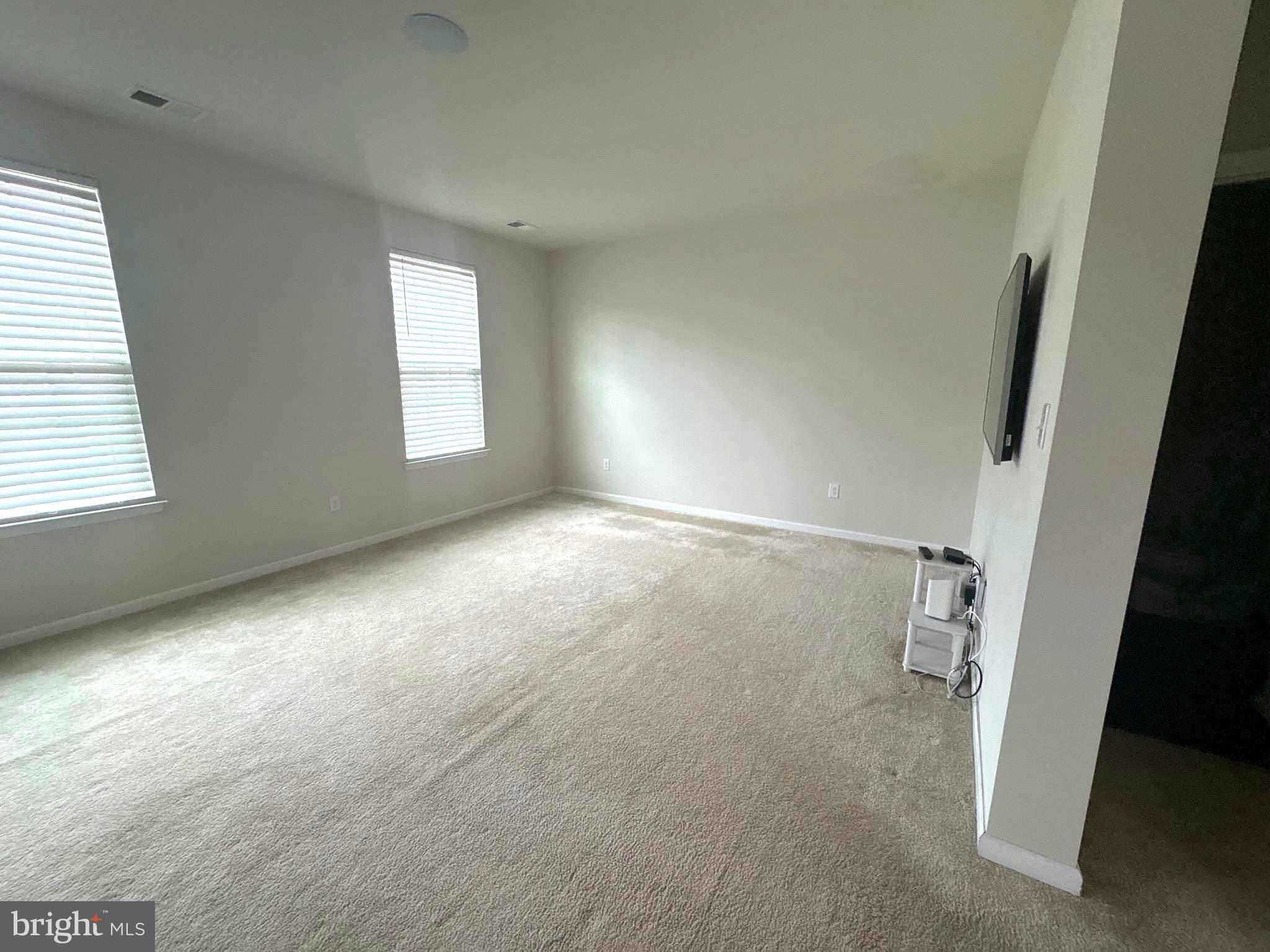 HIGH HOOK FARMS - Residential