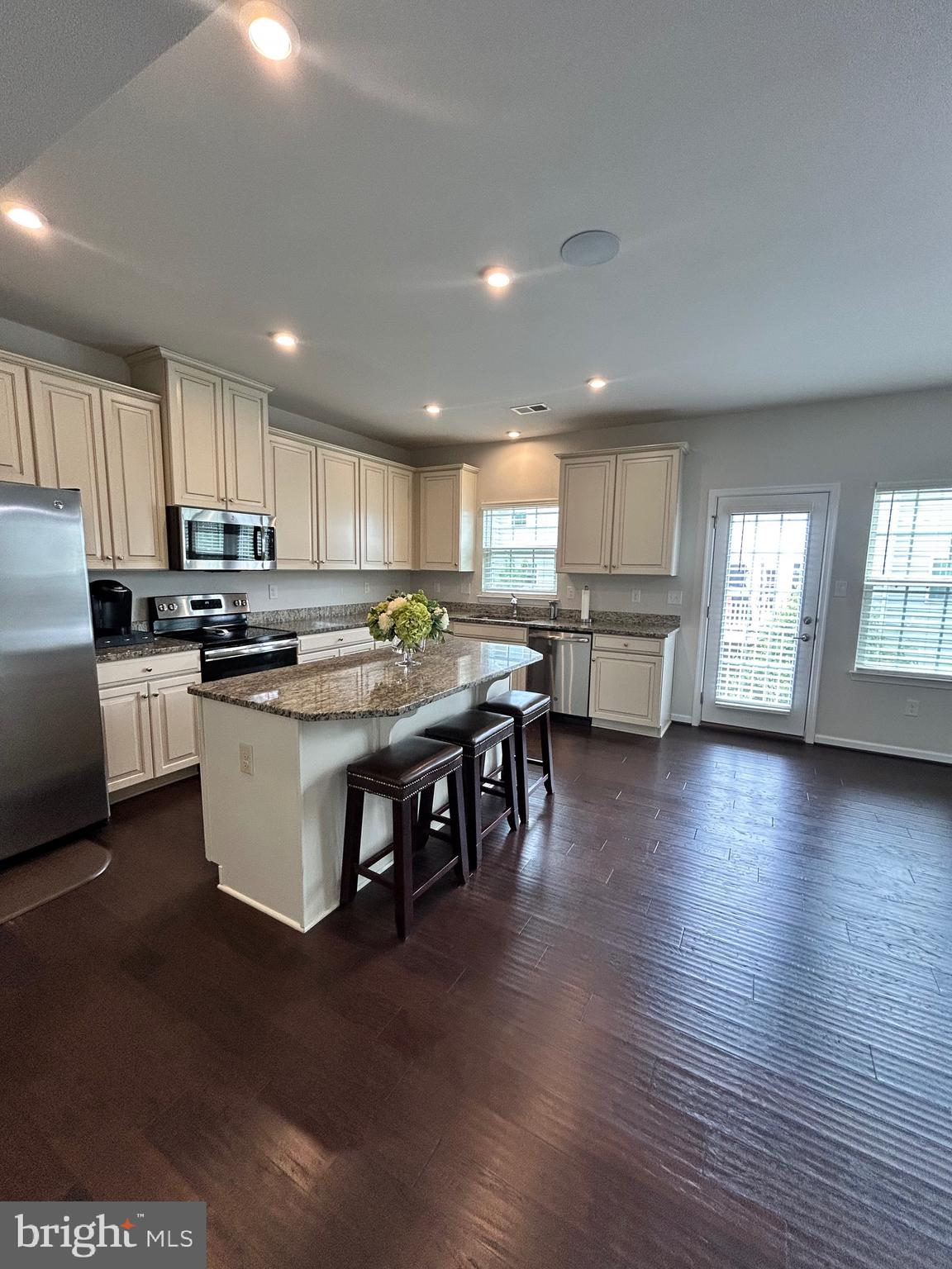 HIGH HOOK FARMS - Residential