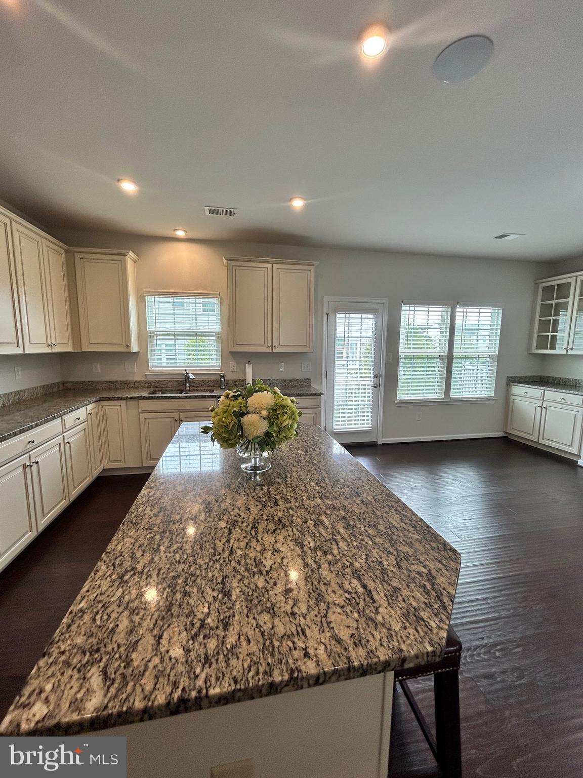 HIGH HOOK FARMS - Residential