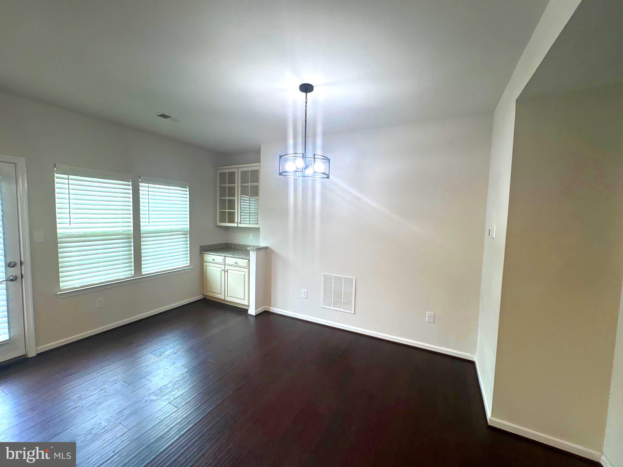 HIGH HOOK FARMS - Residential
