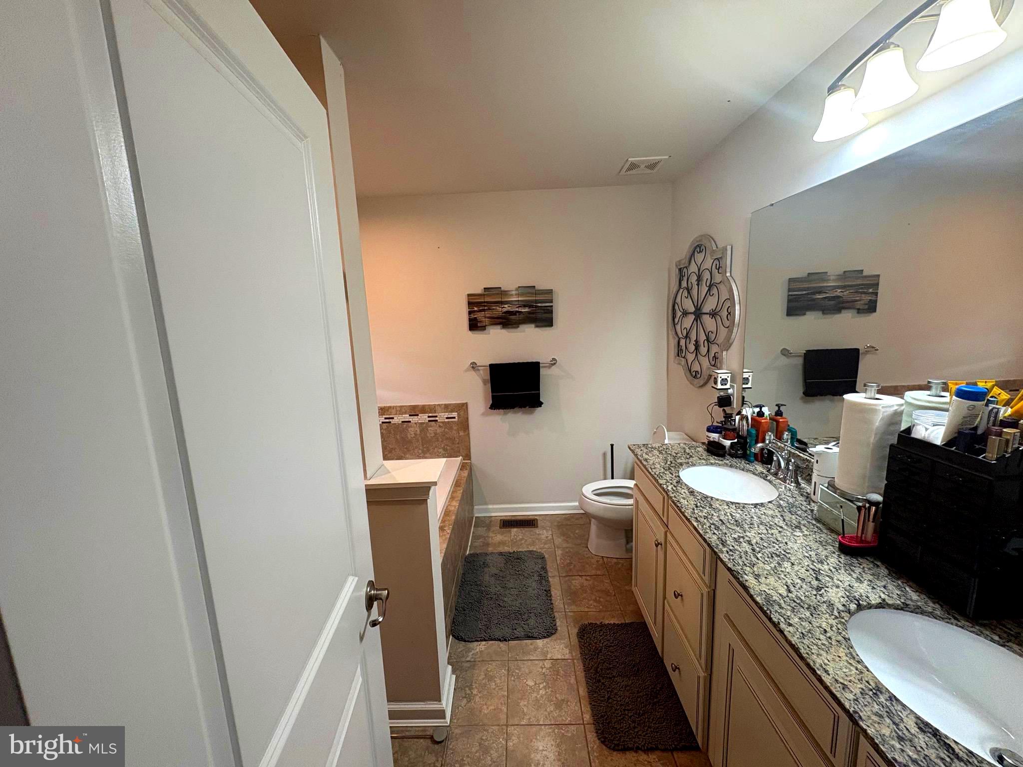 HIGH HOOK FARMS - Residential