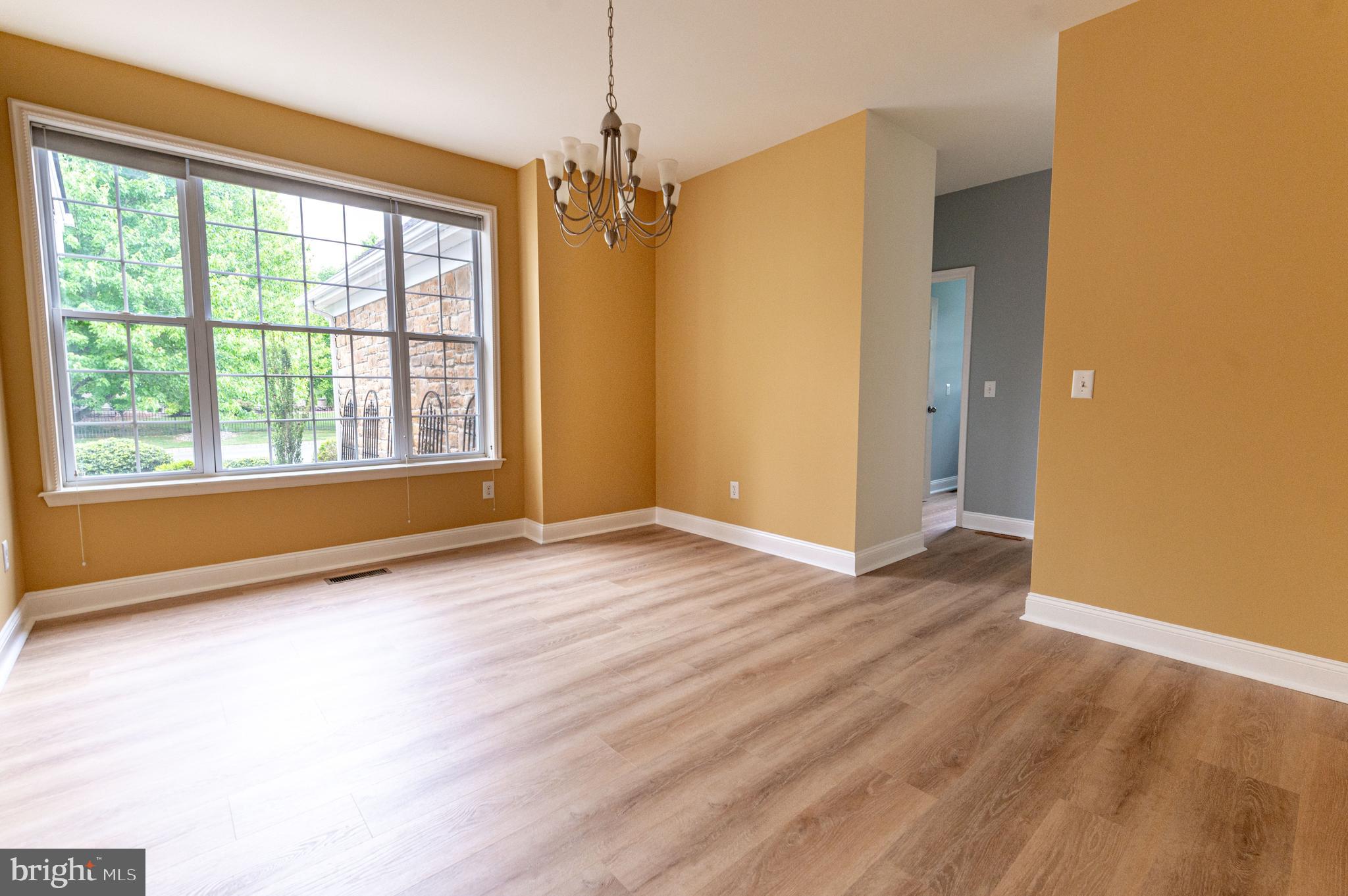 RIVERVIEW ESTATES - Residential