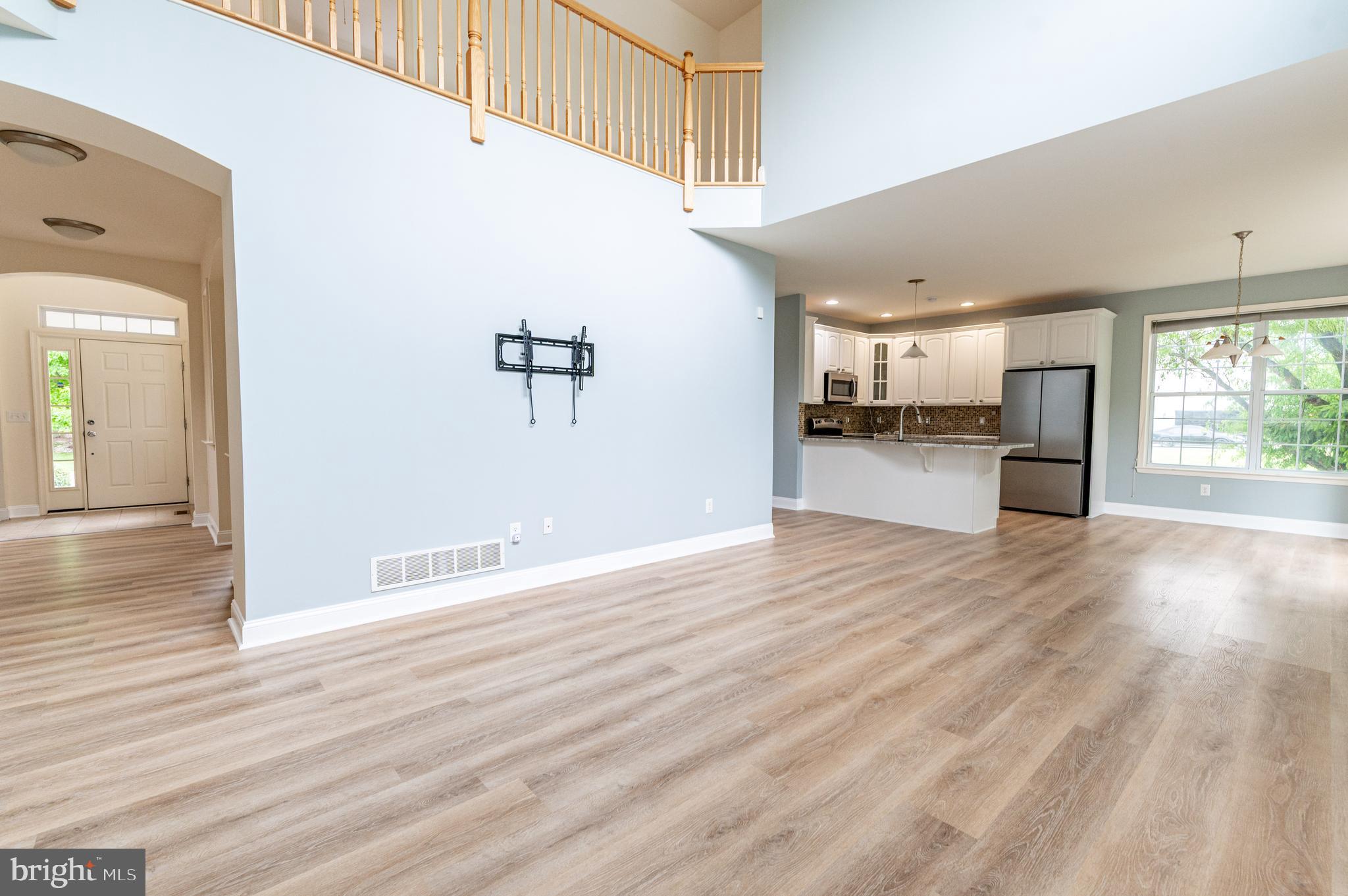 RIVERVIEW ESTATES - Residential