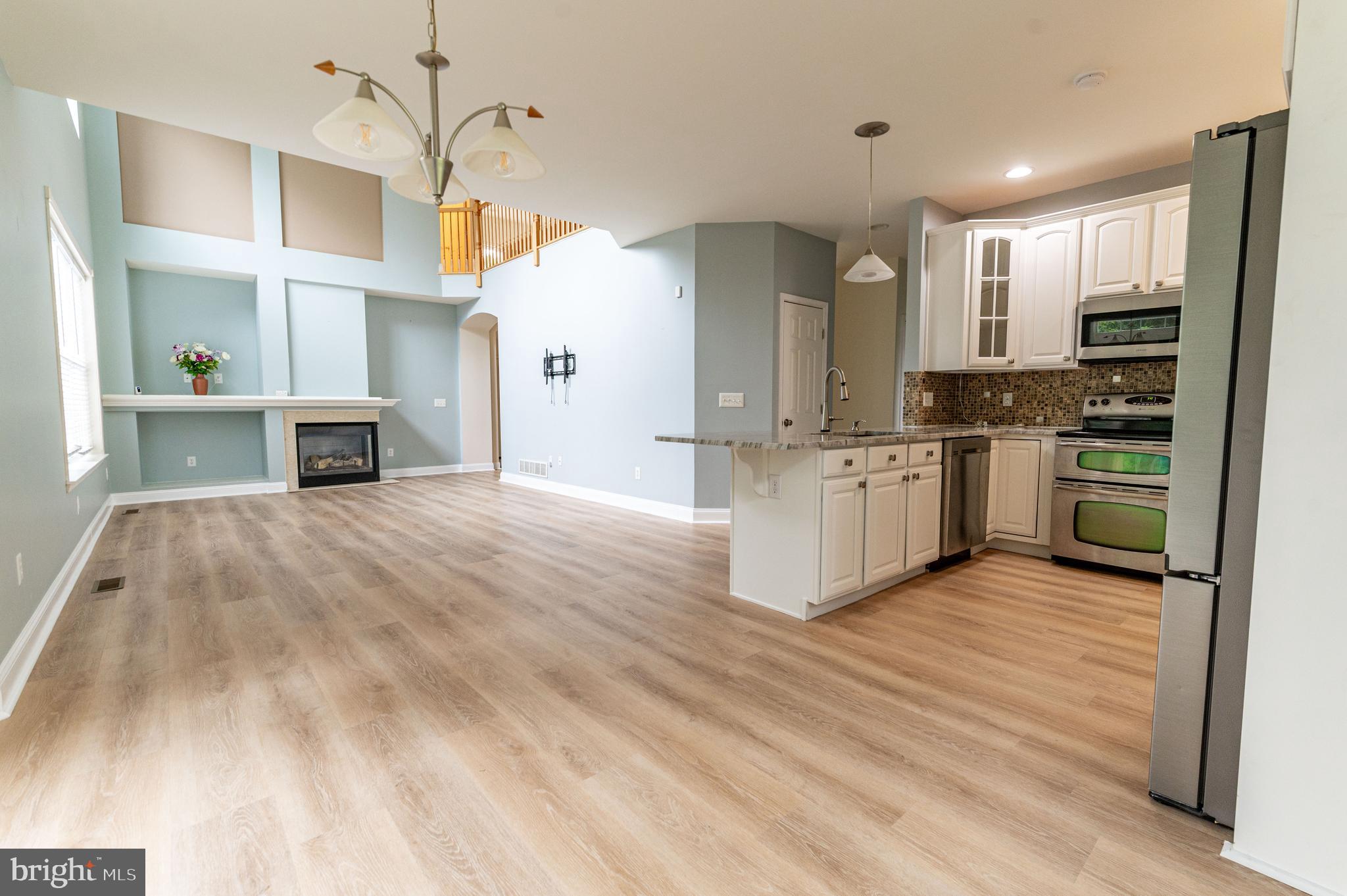 RIVERVIEW ESTATES - Residential