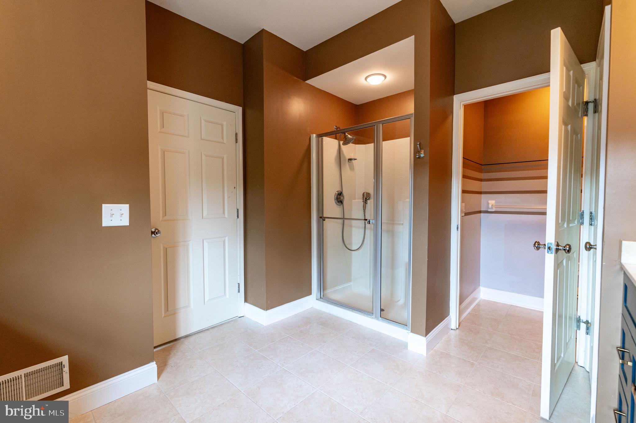 RIVERVIEW ESTATES - Residential