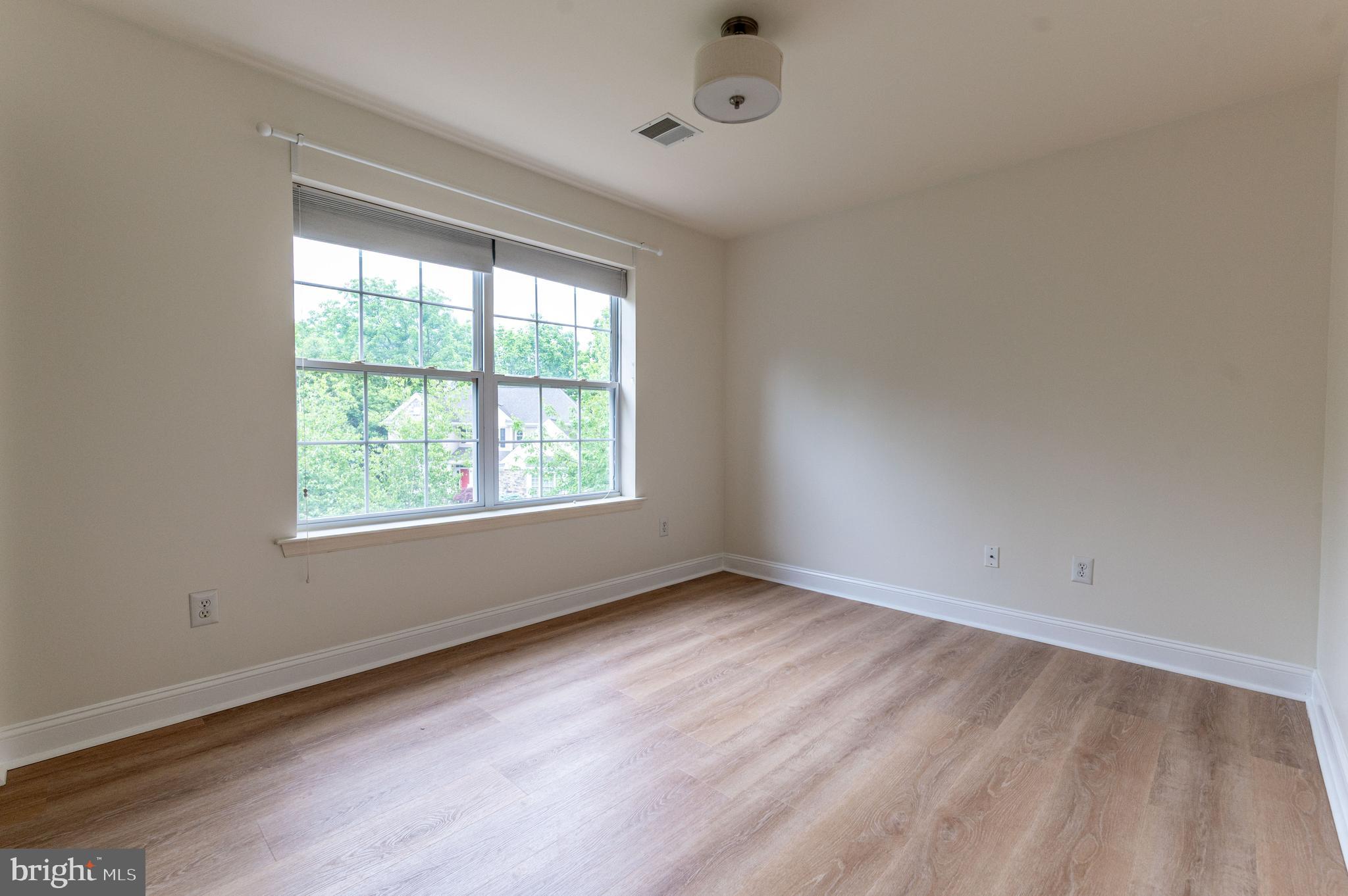 RIVERVIEW ESTATES - Residential