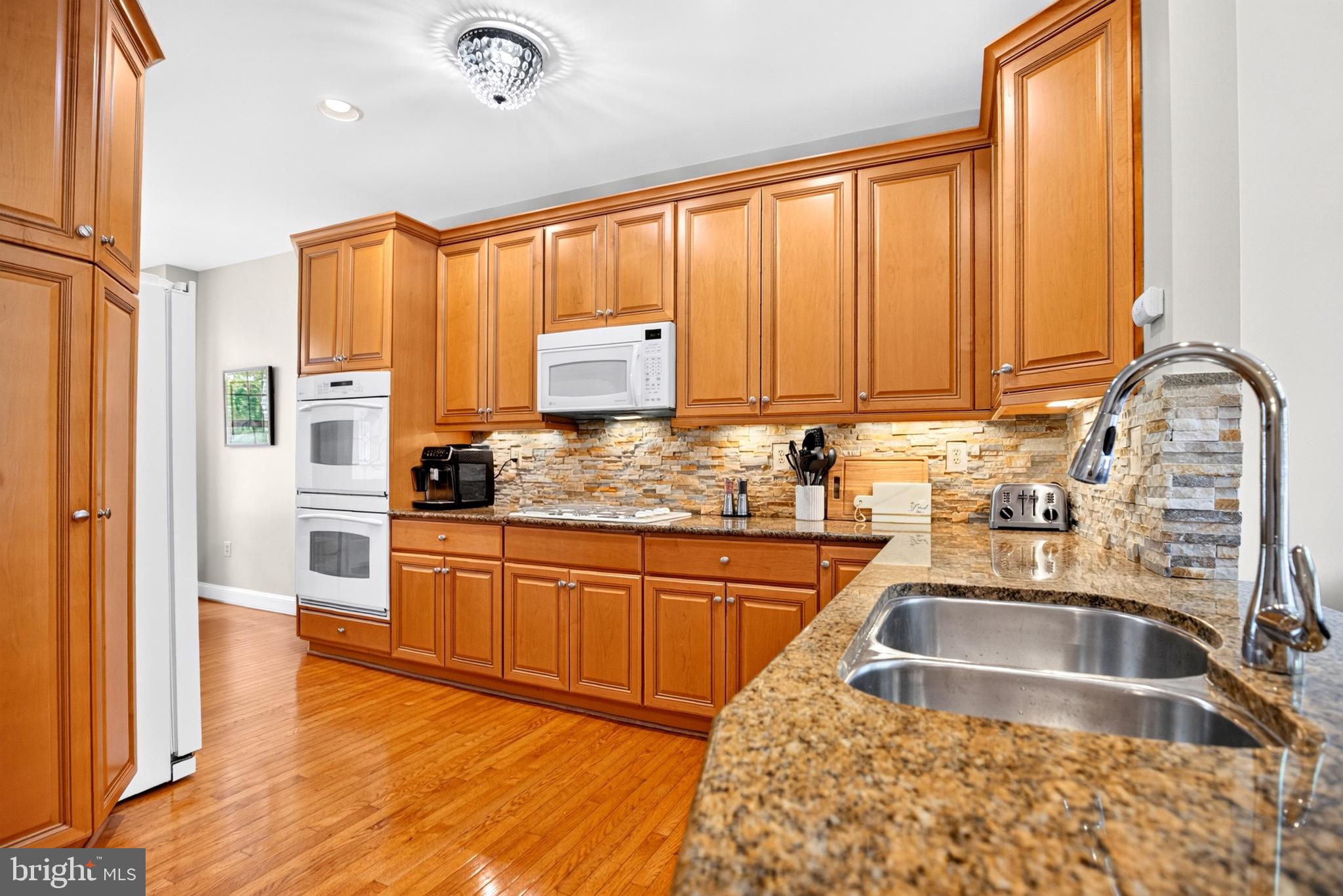 RESERVE AT PENN CRSG - Residential
