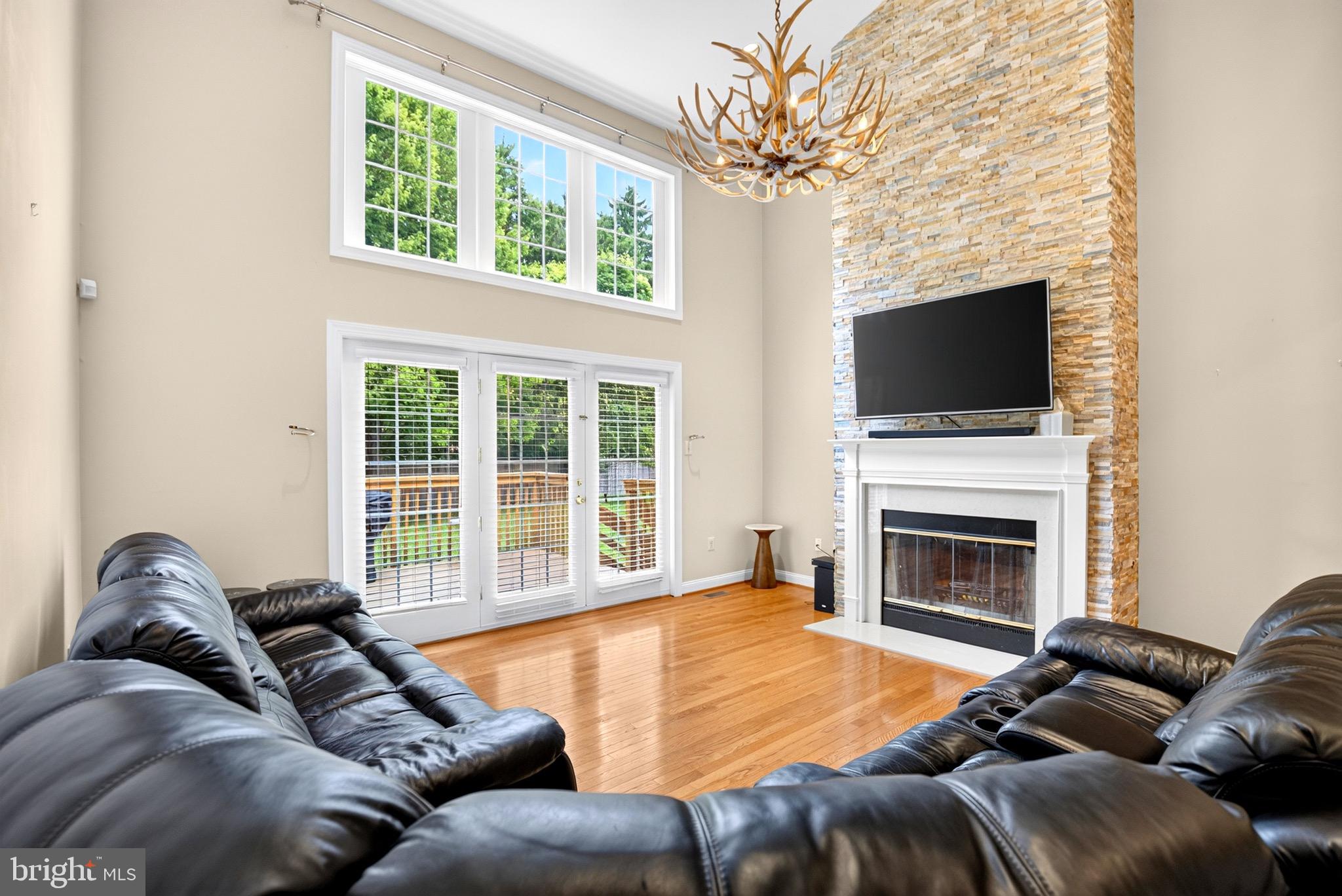 RESERVE AT PENN CRSG - Residential