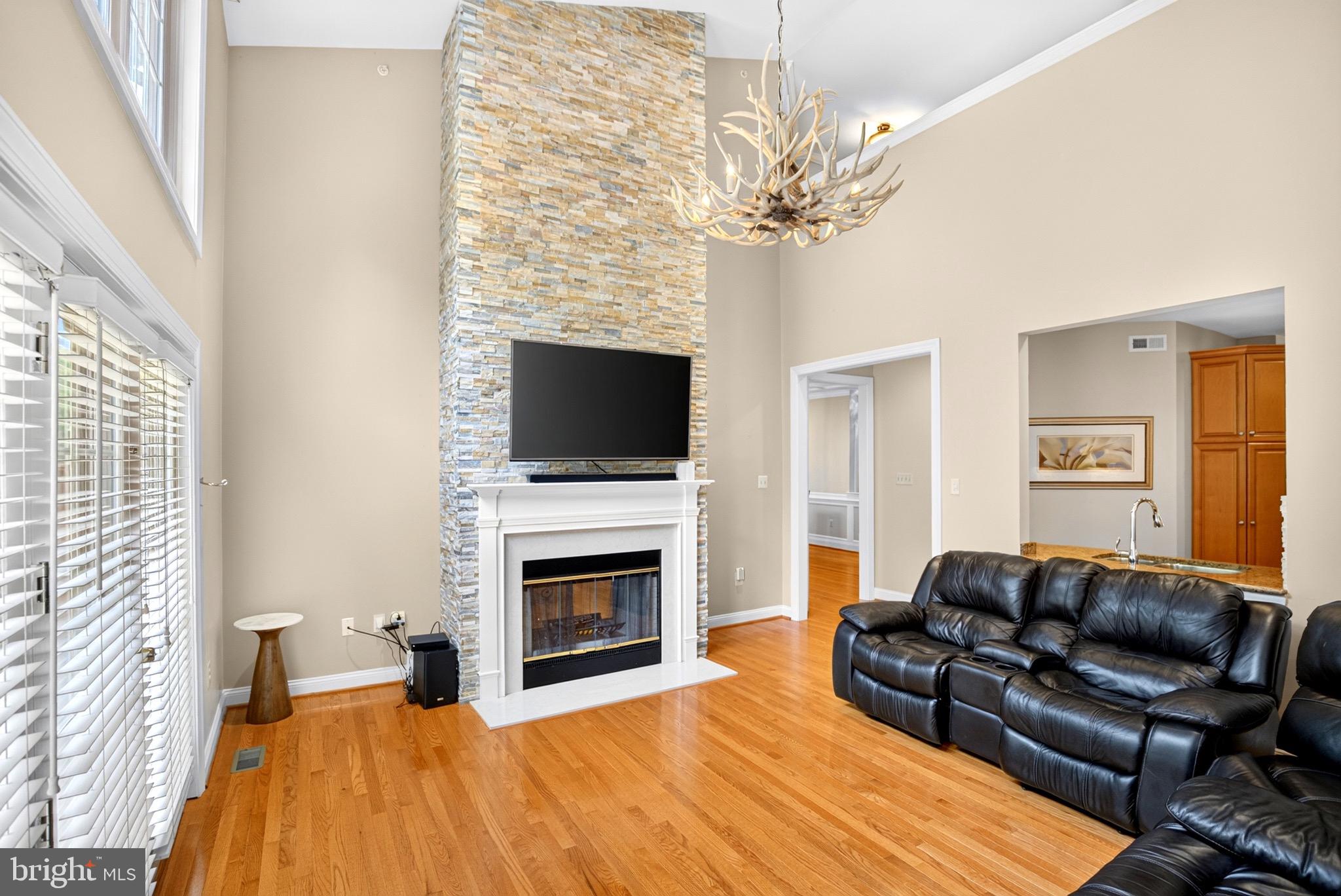 RESERVE AT PENN CRSG - Residential