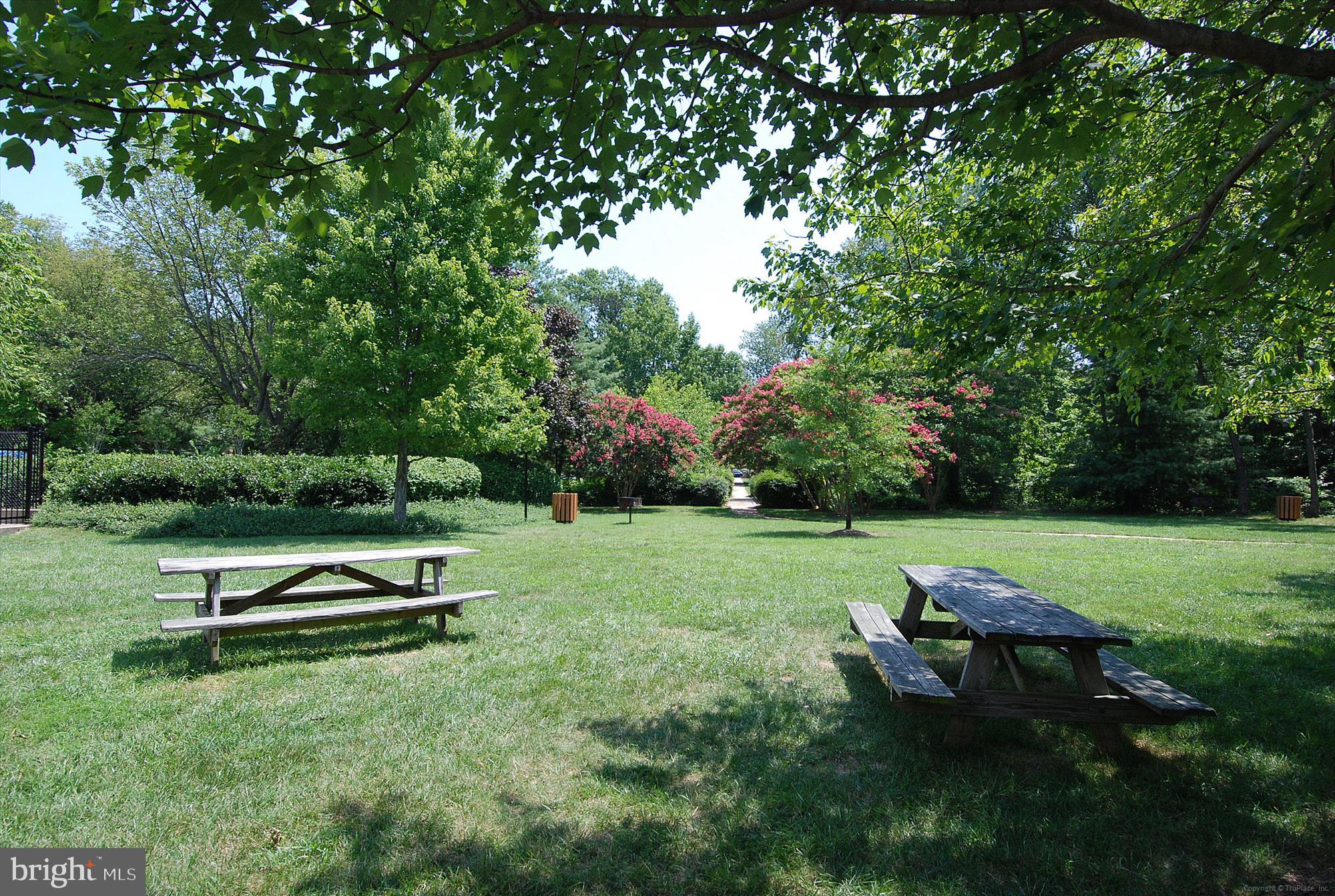 BELLE VIEW CONDOMINIUMS - Residential