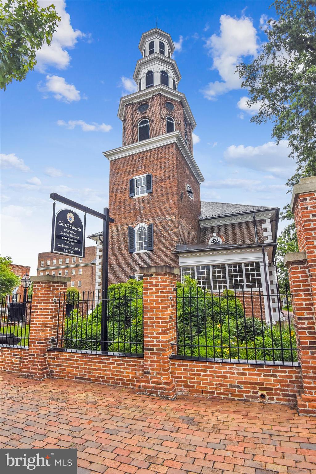 BELLE VIEW CONDOMINIUMS - Residential
