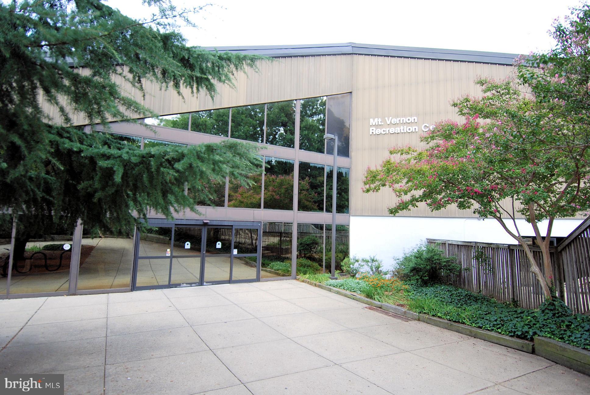 BELLE VIEW CONDOMINIUMS - Residential