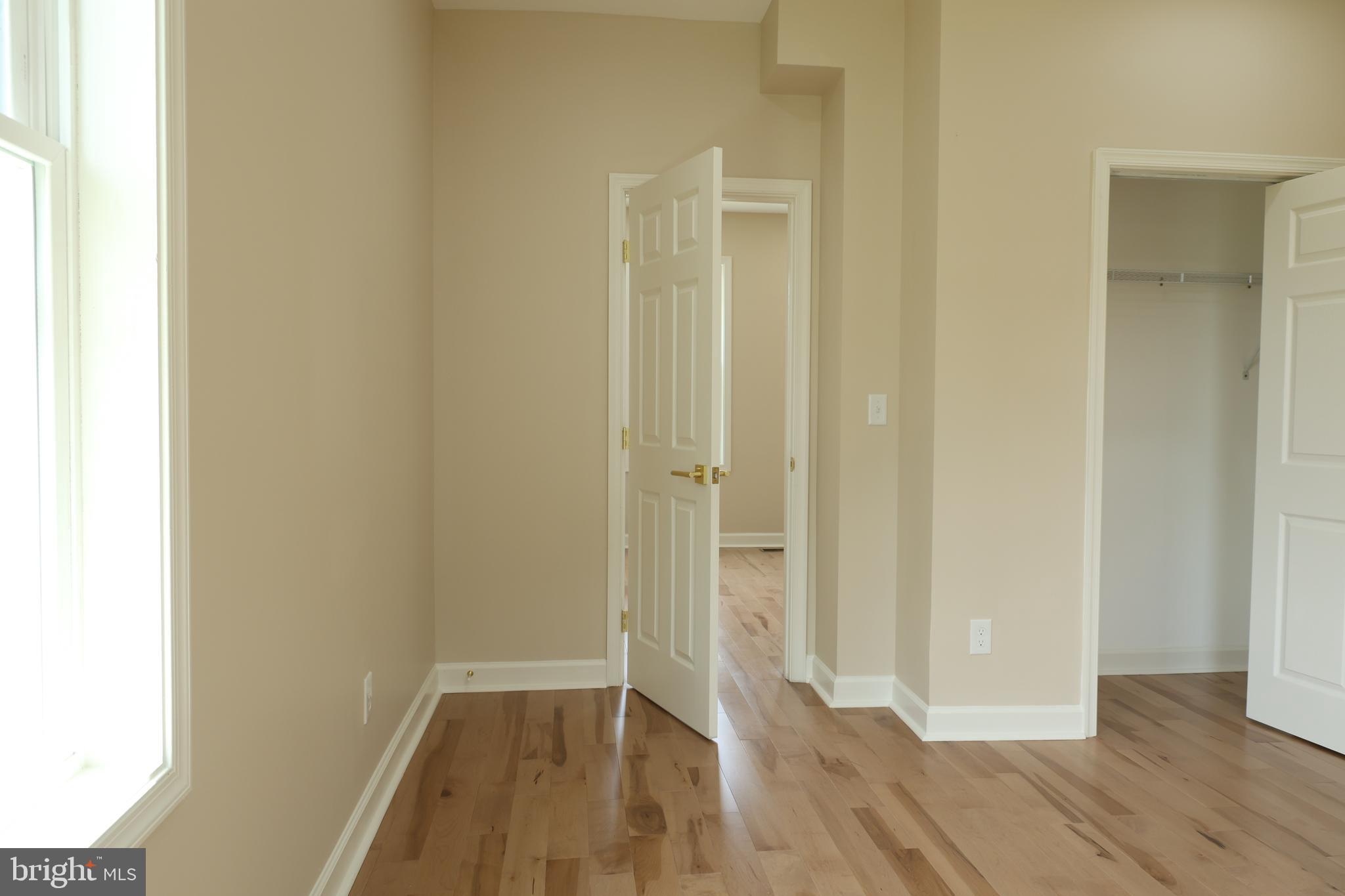 FOREST PARK - Residential