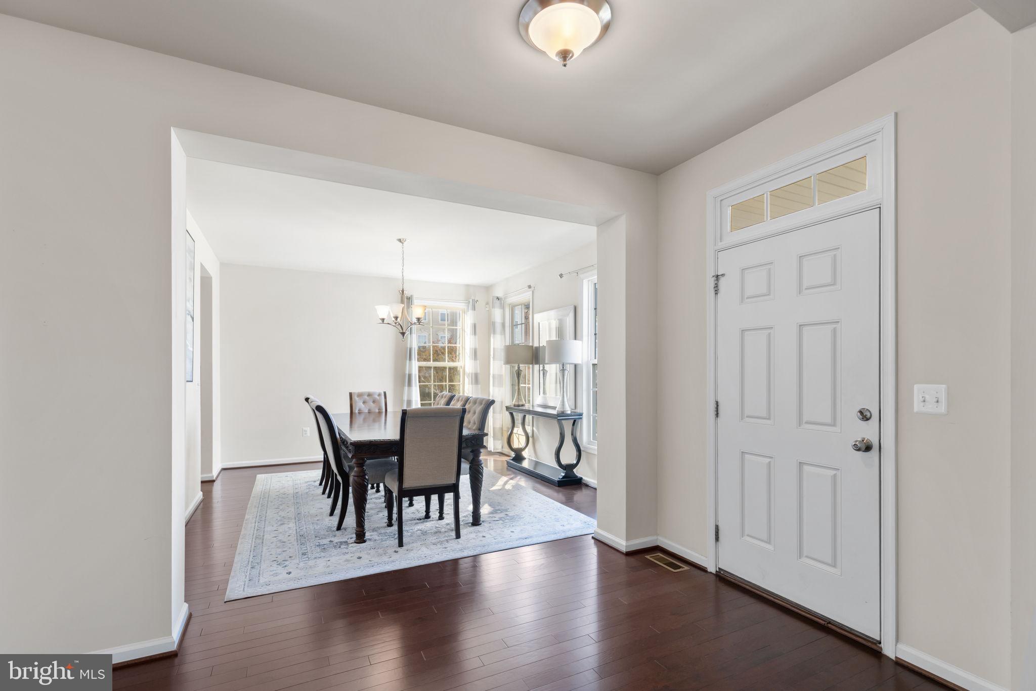 EMBREY MILL - Residential