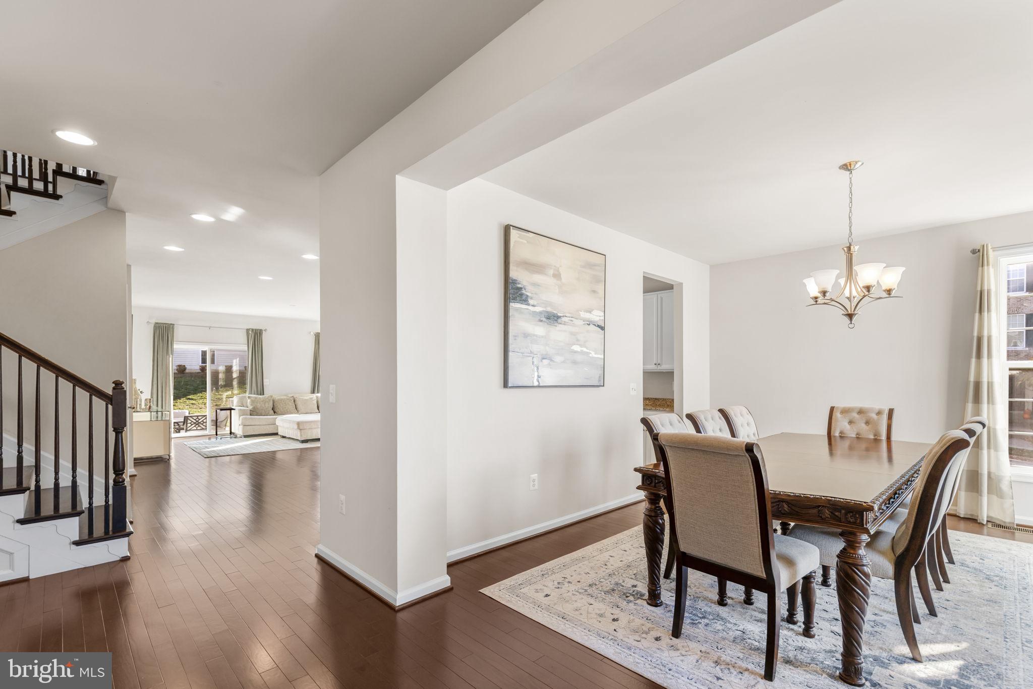 EMBREY MILL - Residential