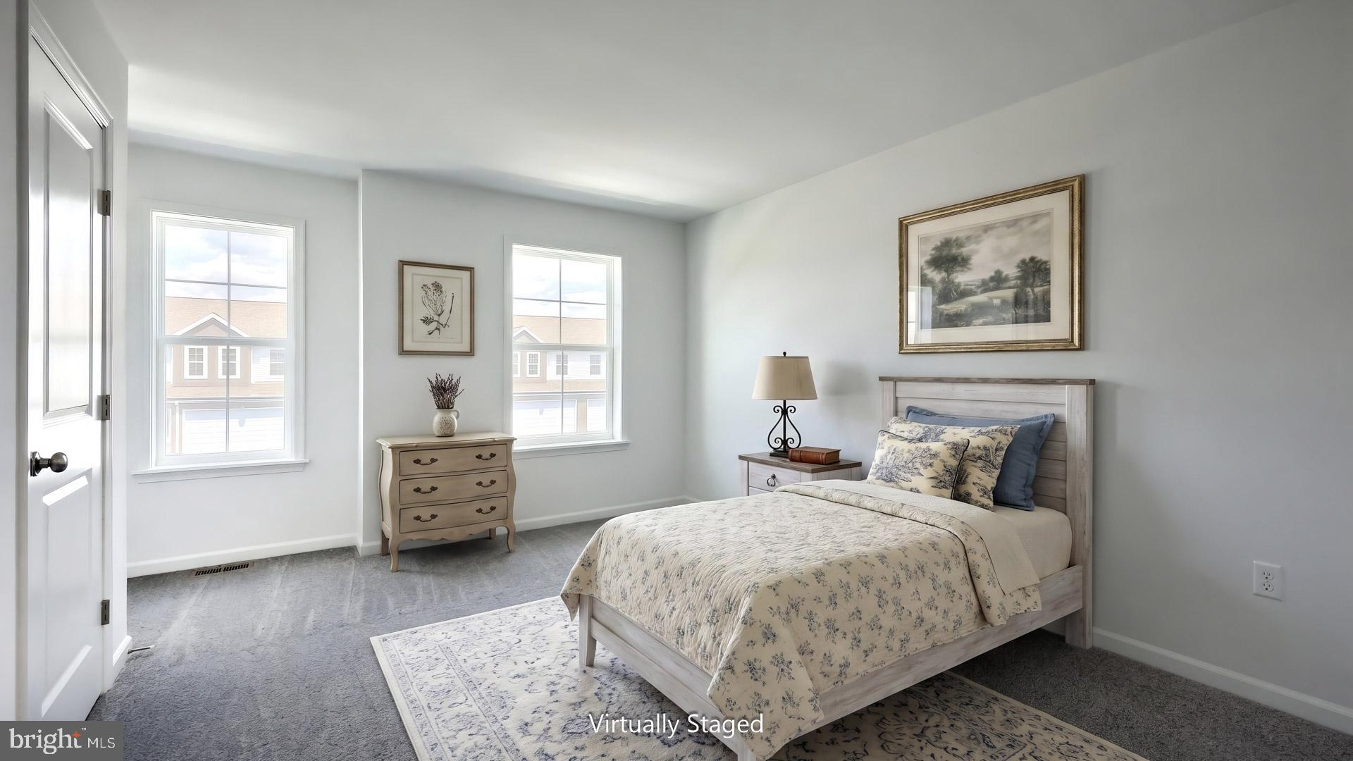 THE TOWNES AT BRIAR CREEK - Residential