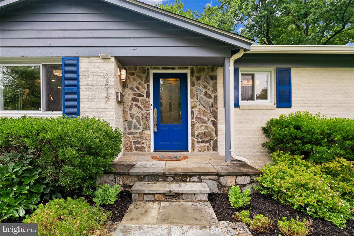 WOODMOOR - Residential