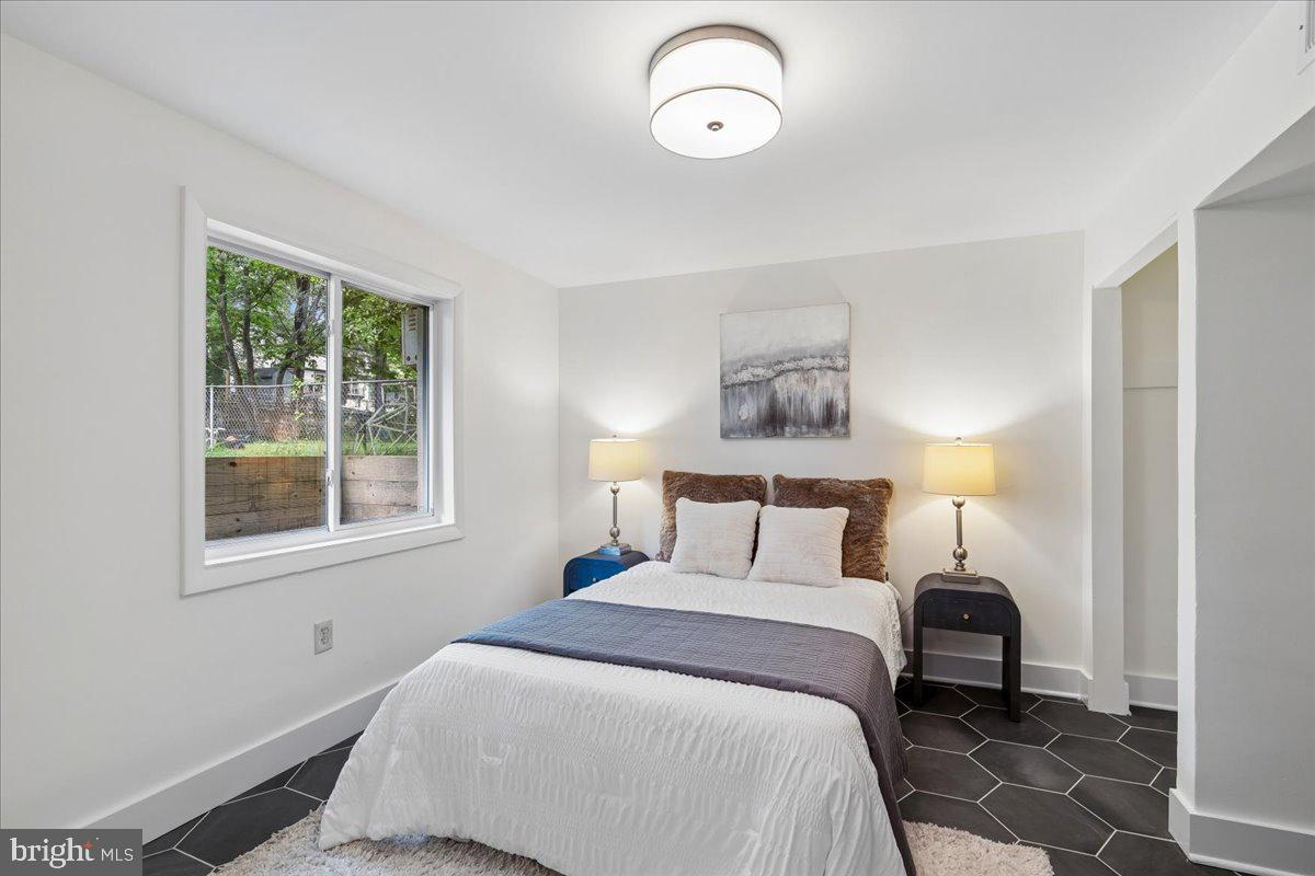 WOODMOOR - Residential