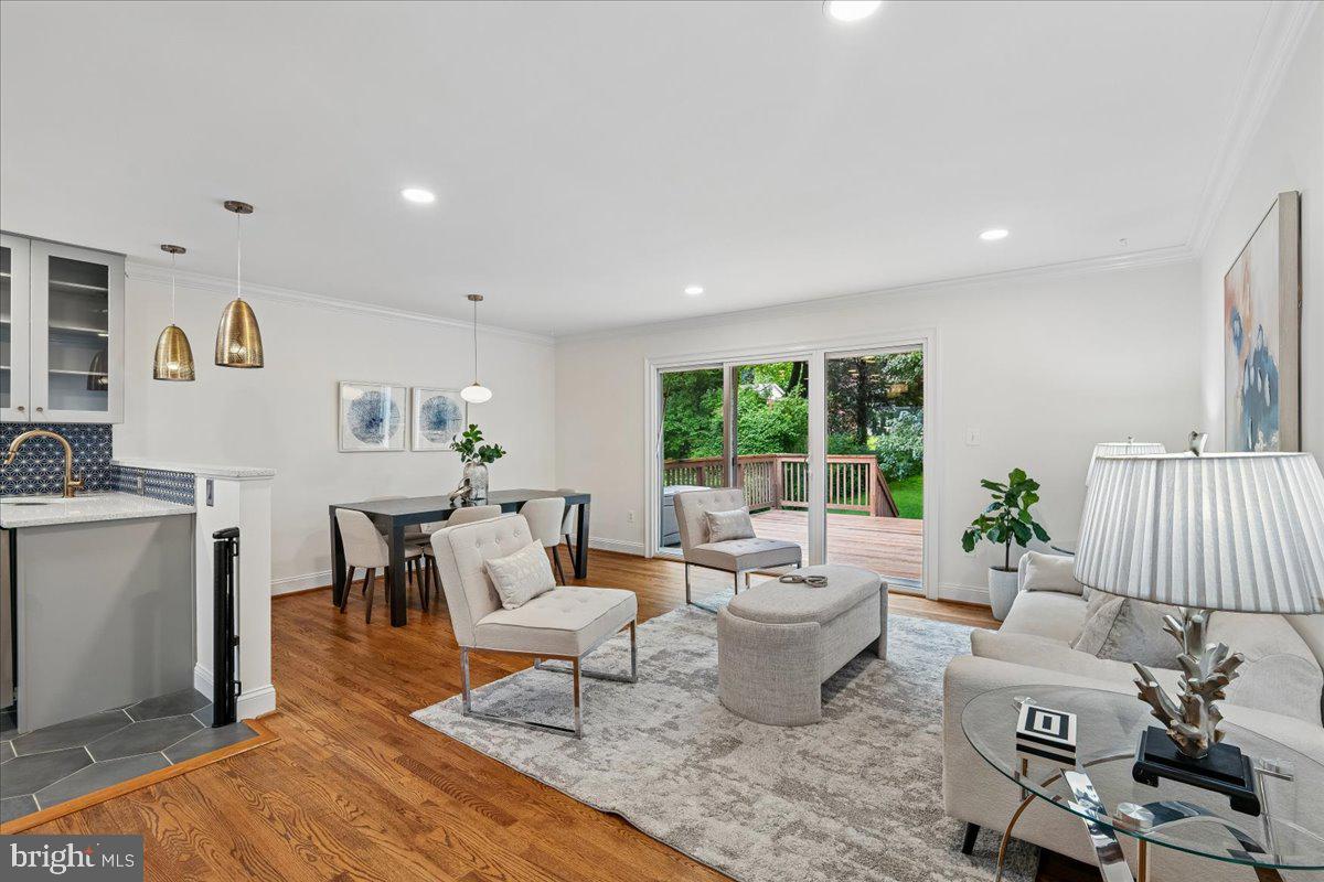 WOODMOOR - Residential