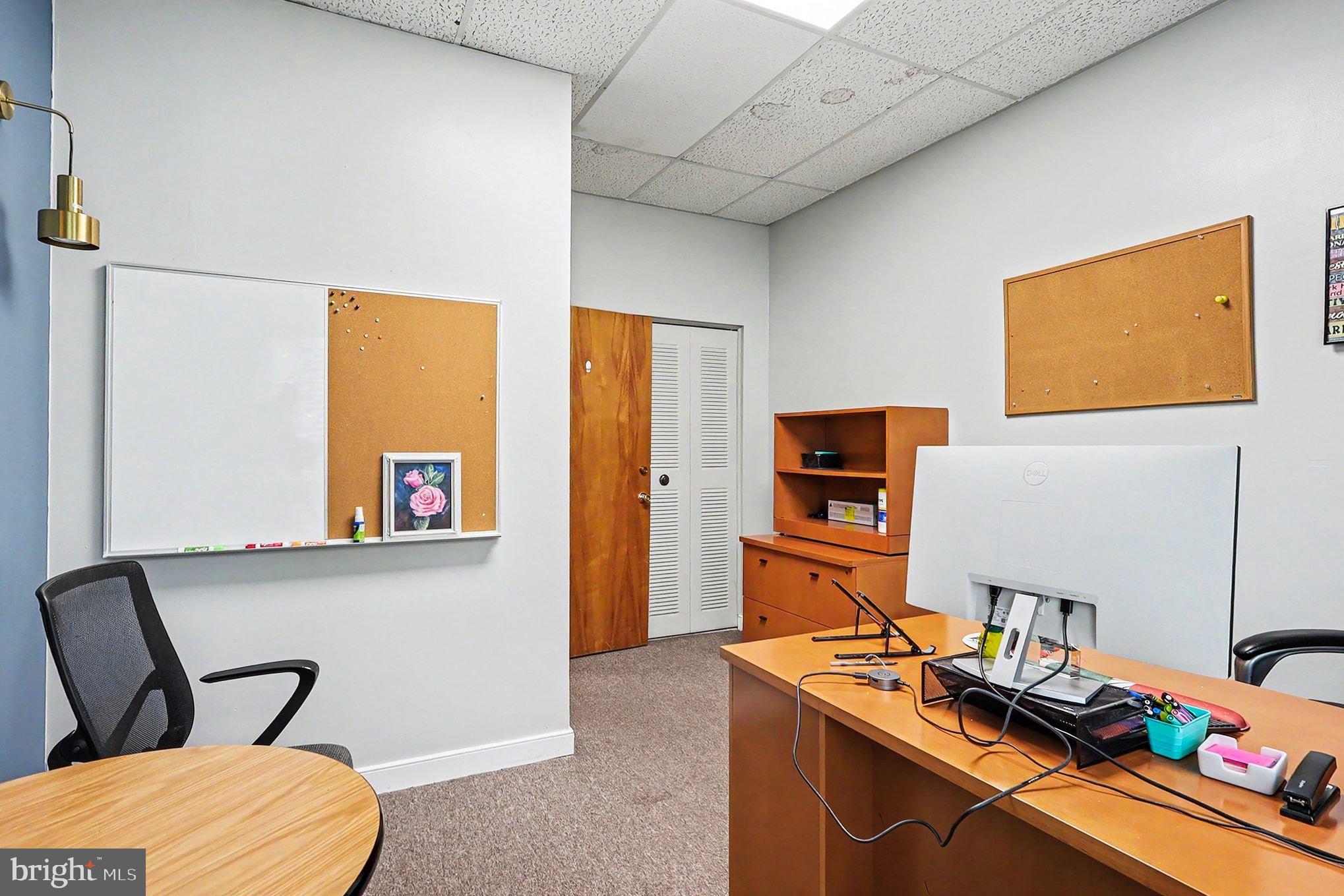 POTOMAC SQUARE - Commercial Sale