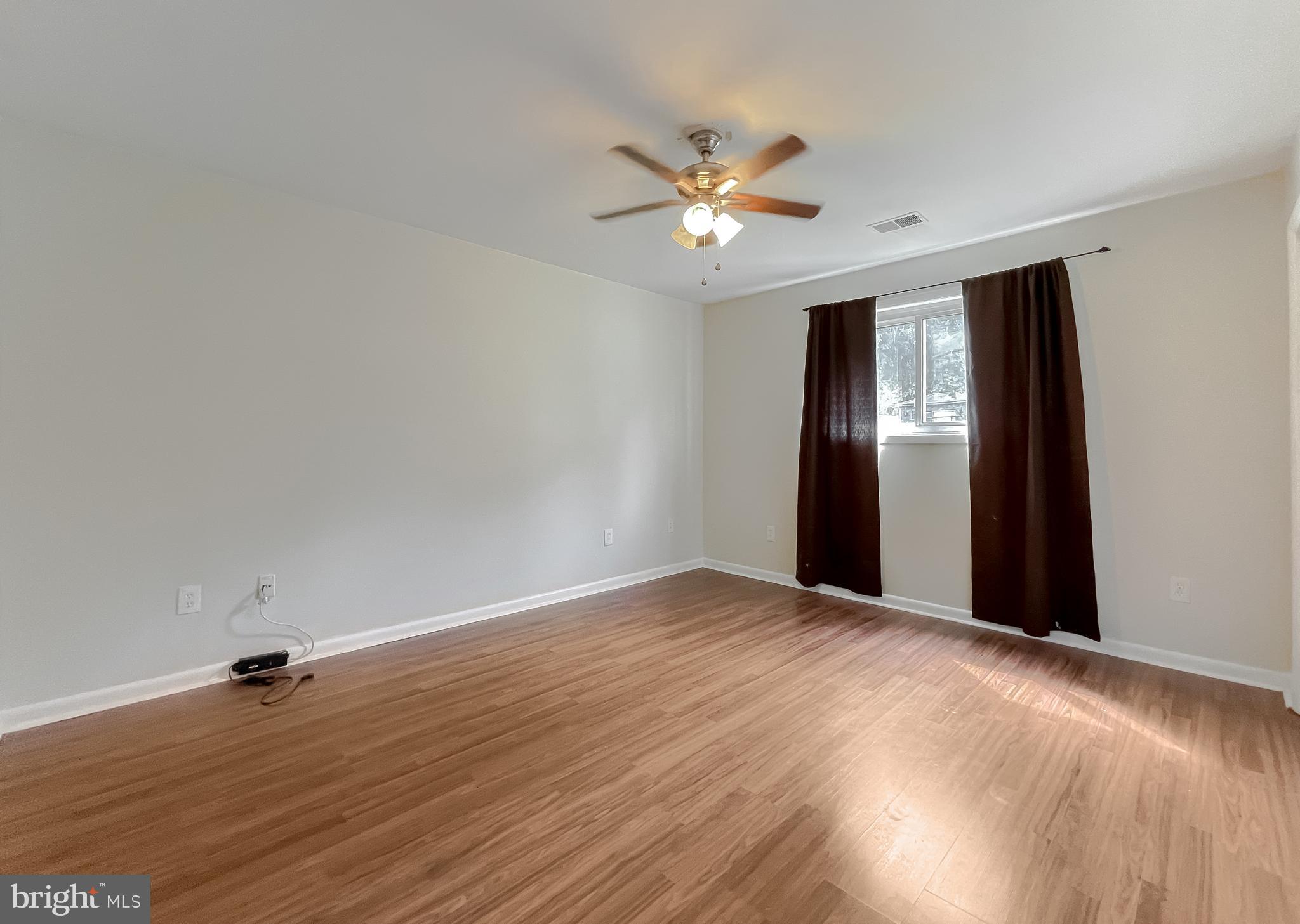ROLLING ACRES - Residential