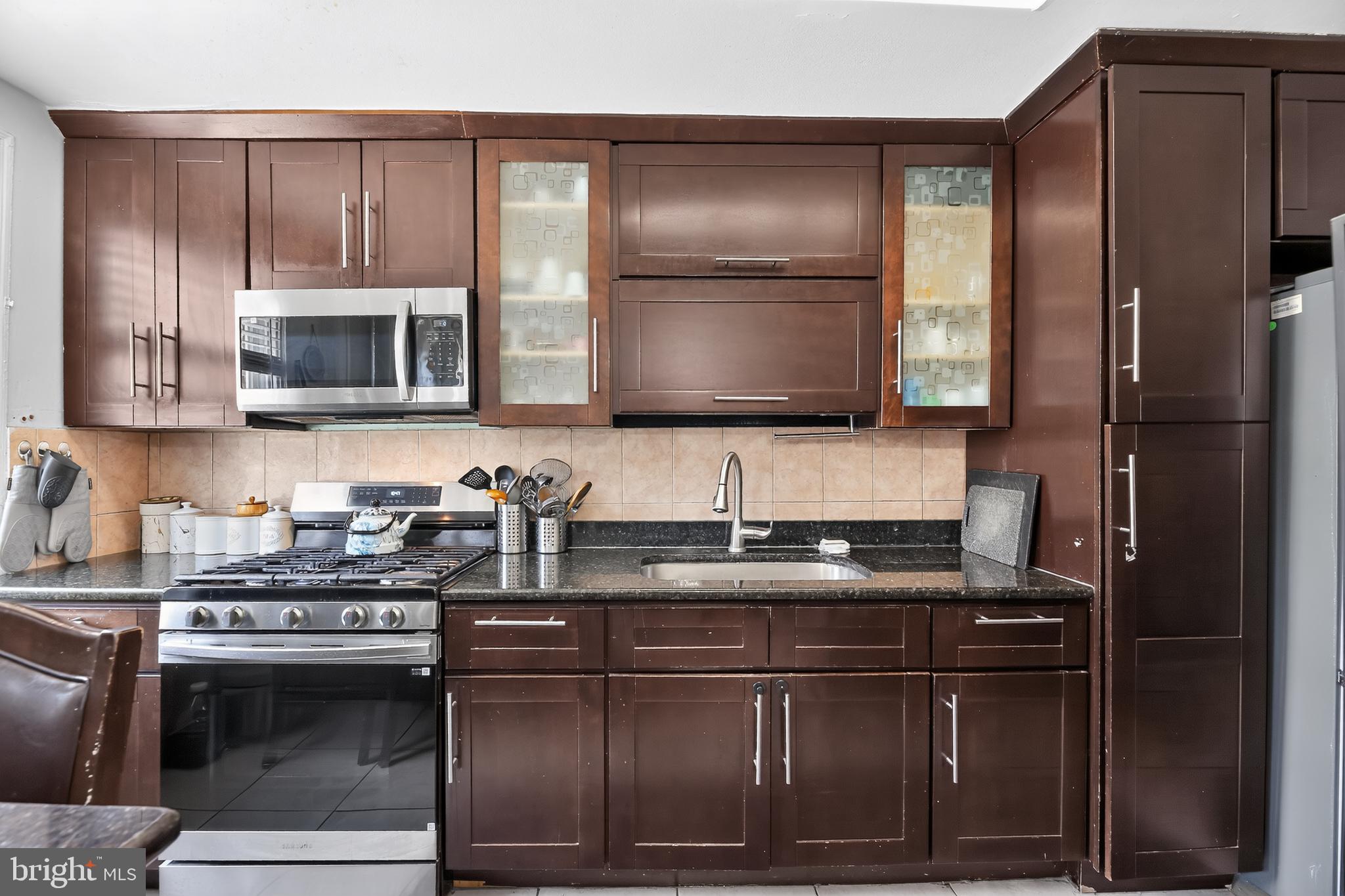 CASTOR GARDENS - Residential
