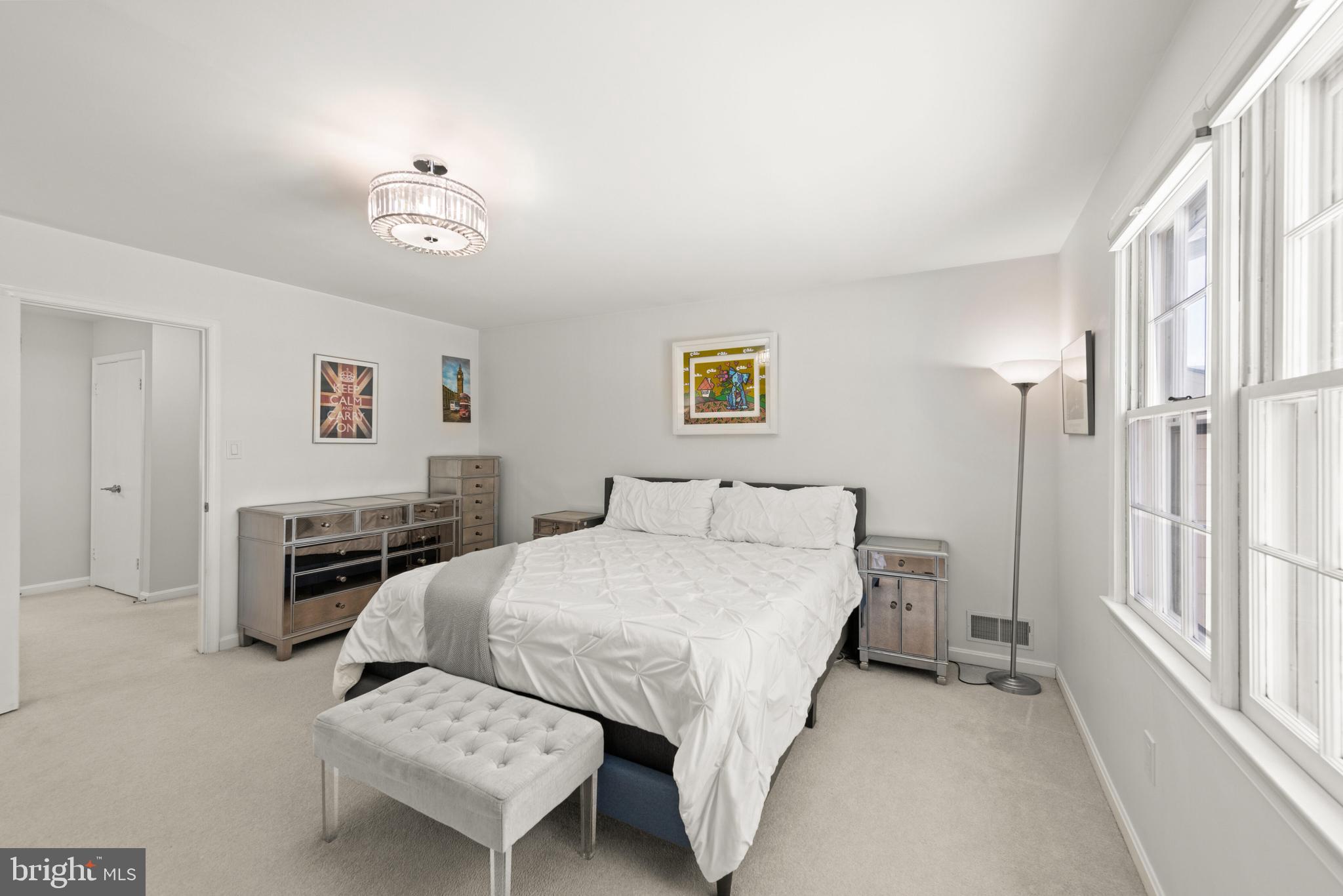 SOMERSET SOUTH - Residential