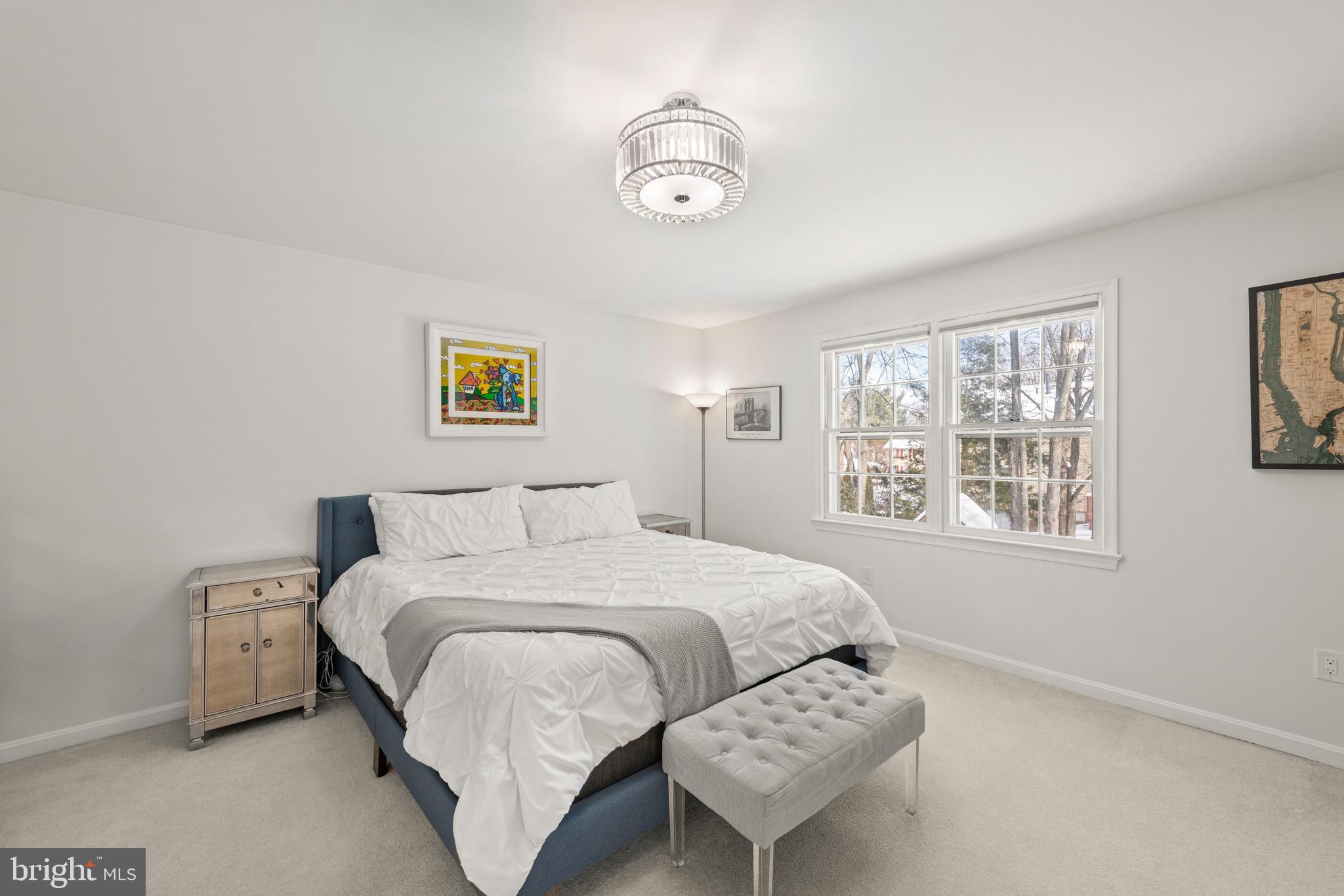 SOMERSET SOUTH - Residential